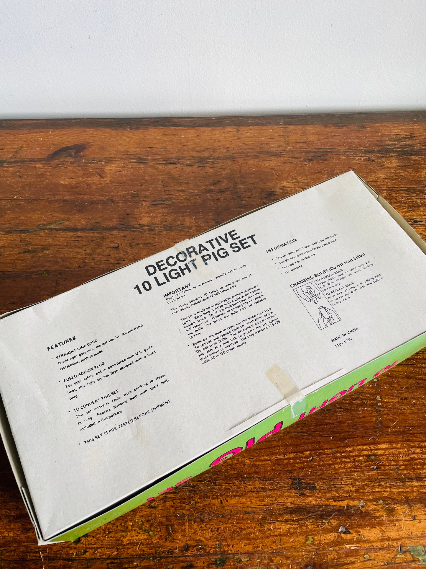 Vintage Brand New Pink Plastic Pigs 10 Light Set of String Lights in Original Box - Tested / Works!