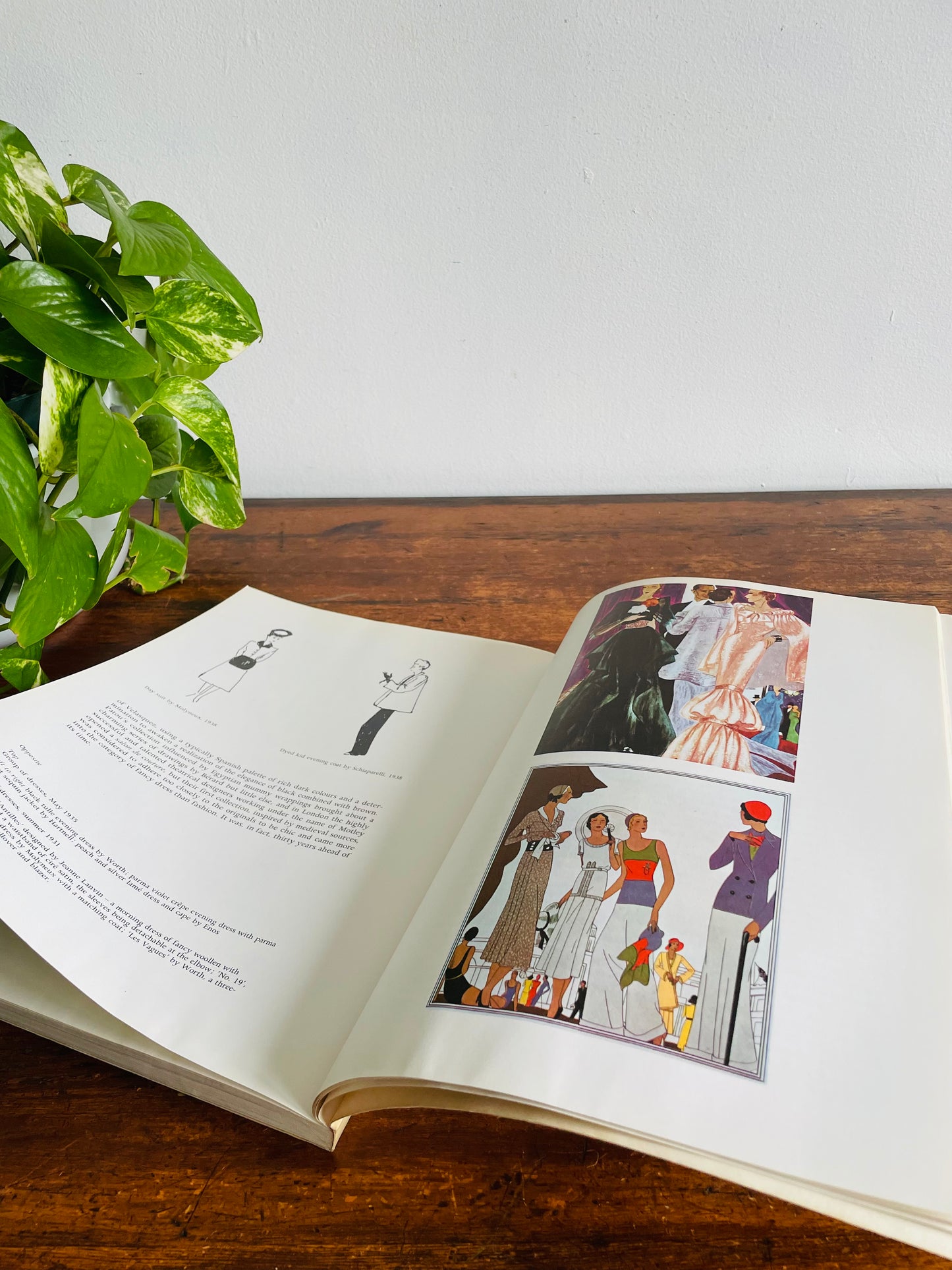 The Decorative Thirties Softcover Book by Martin Battersby (1971)
