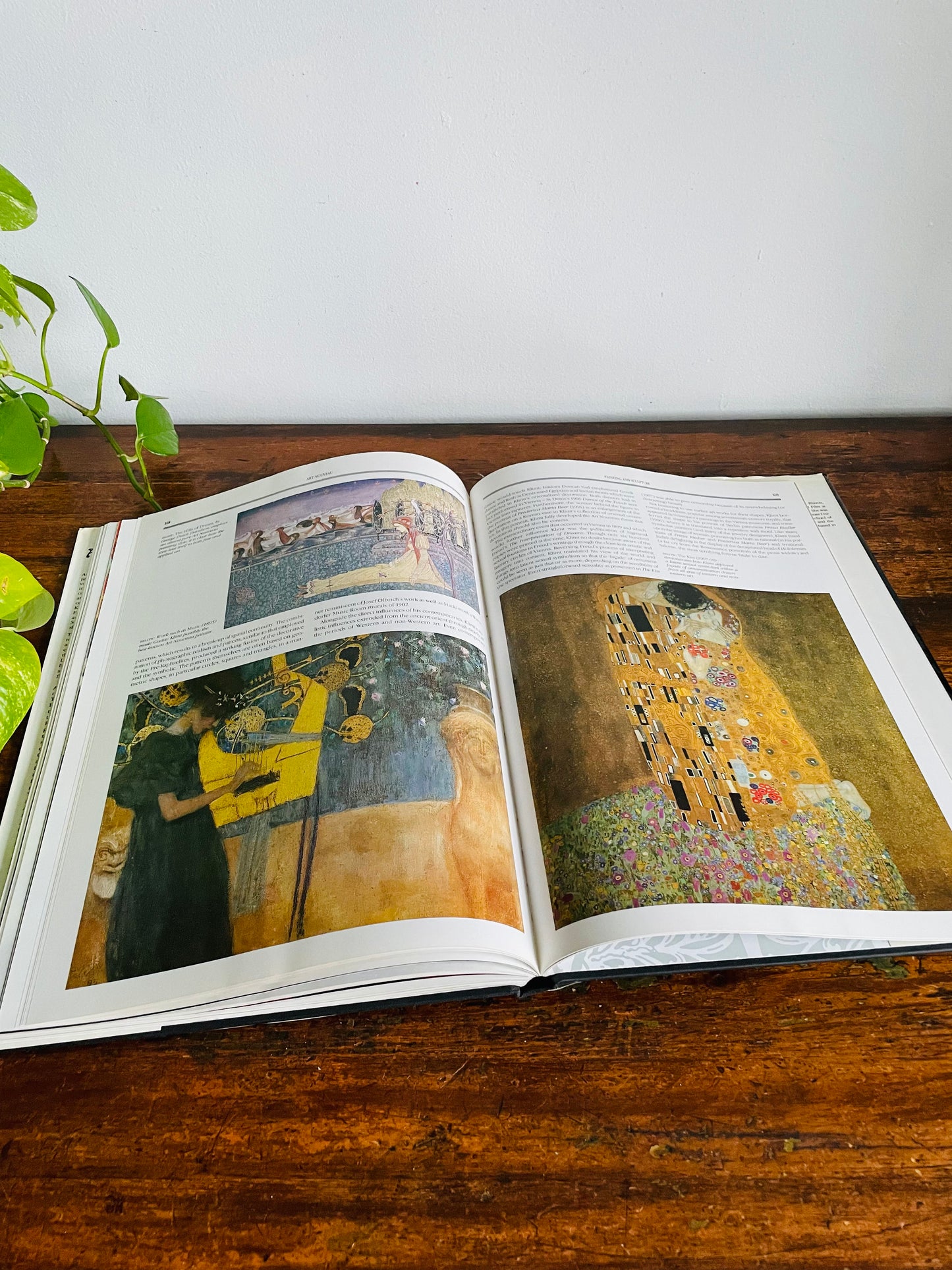 Vintage Art Nouveau Hardcover Coffee Table Book by Maria Costantino (1989)