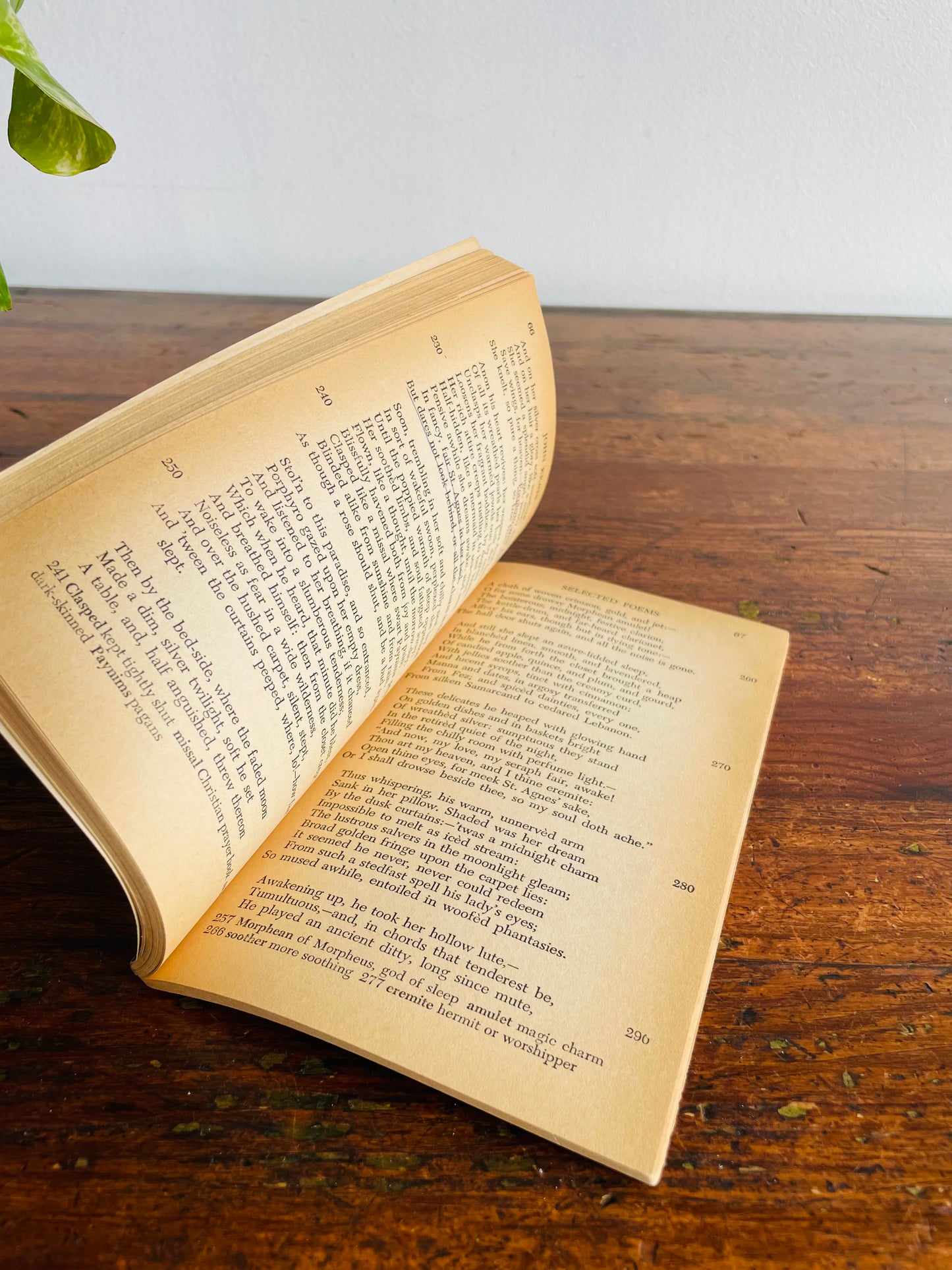 Crofts Classics Selected Poems by John Keats - Edited by George H. Ford Paperback Book (1950)