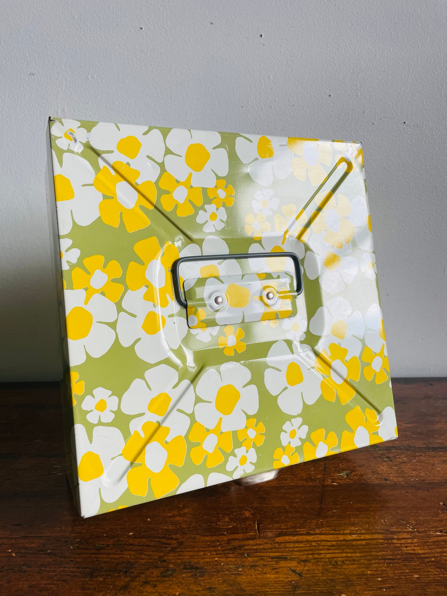 Vintage Flower Power Metal Filing Storage Box with Handle & Latch to Close - Has a Movable Tray Divider Inside