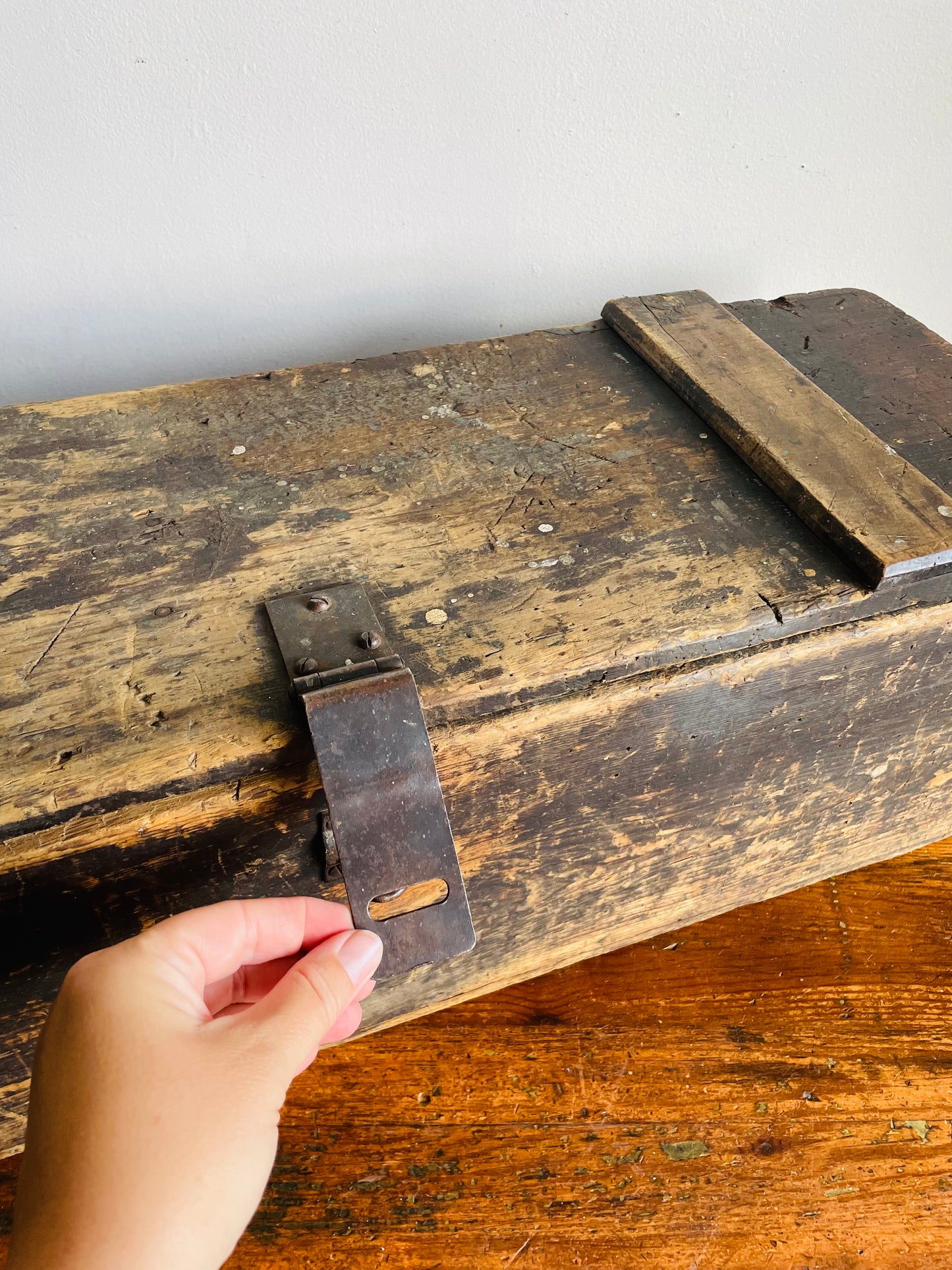 Vintage Solid & Rustic Wood Box Trunk with Beautiful Aged Patina, Metal Latch to Close, Hinged Lid & Leather Handles - Great Indoor or Outdoor Porch Decor!