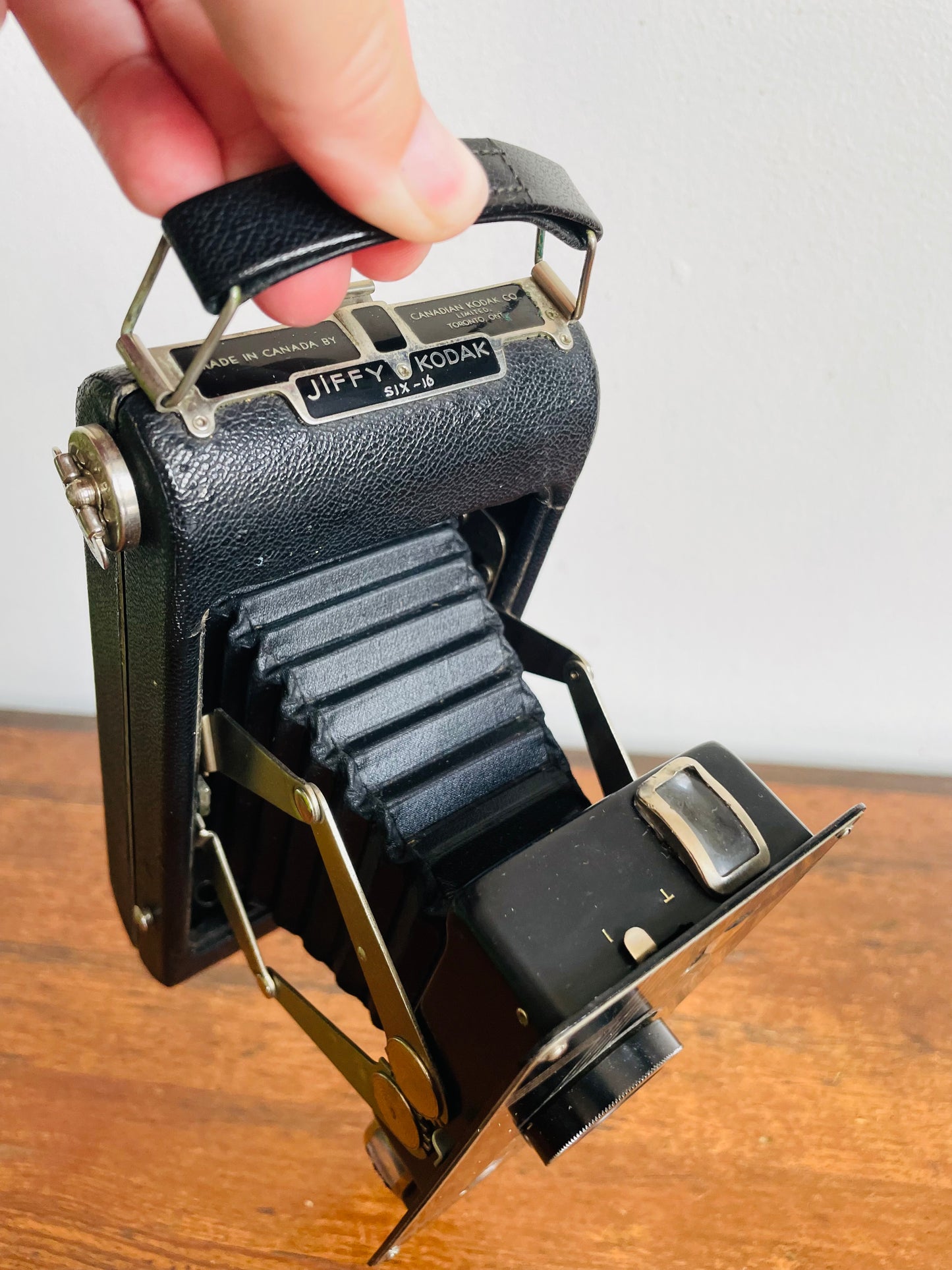 1930s Jiffy Kodak Six-16 Accordion Lens Camera - Made in Canada by Canadian Kodak Company - Comes with Original Box & Instruction Booklet