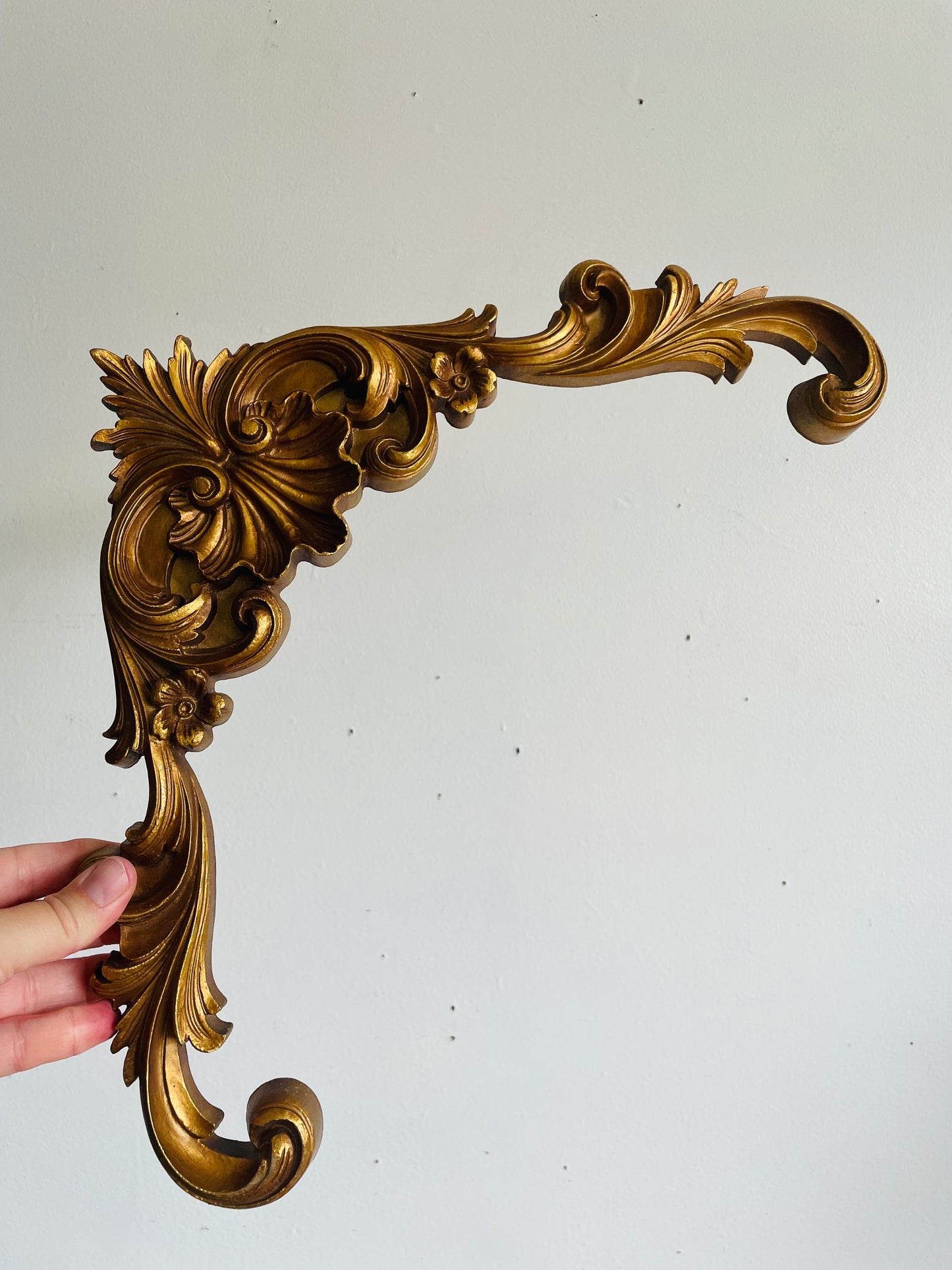 Vintage Ornate Gold Arch Filigree Decorative Pieces - Syroco / Italian Rococo Style - Set of 2 - Great DIY Project Pieces - Wall Decor, Mantle, Shelf, Etc.