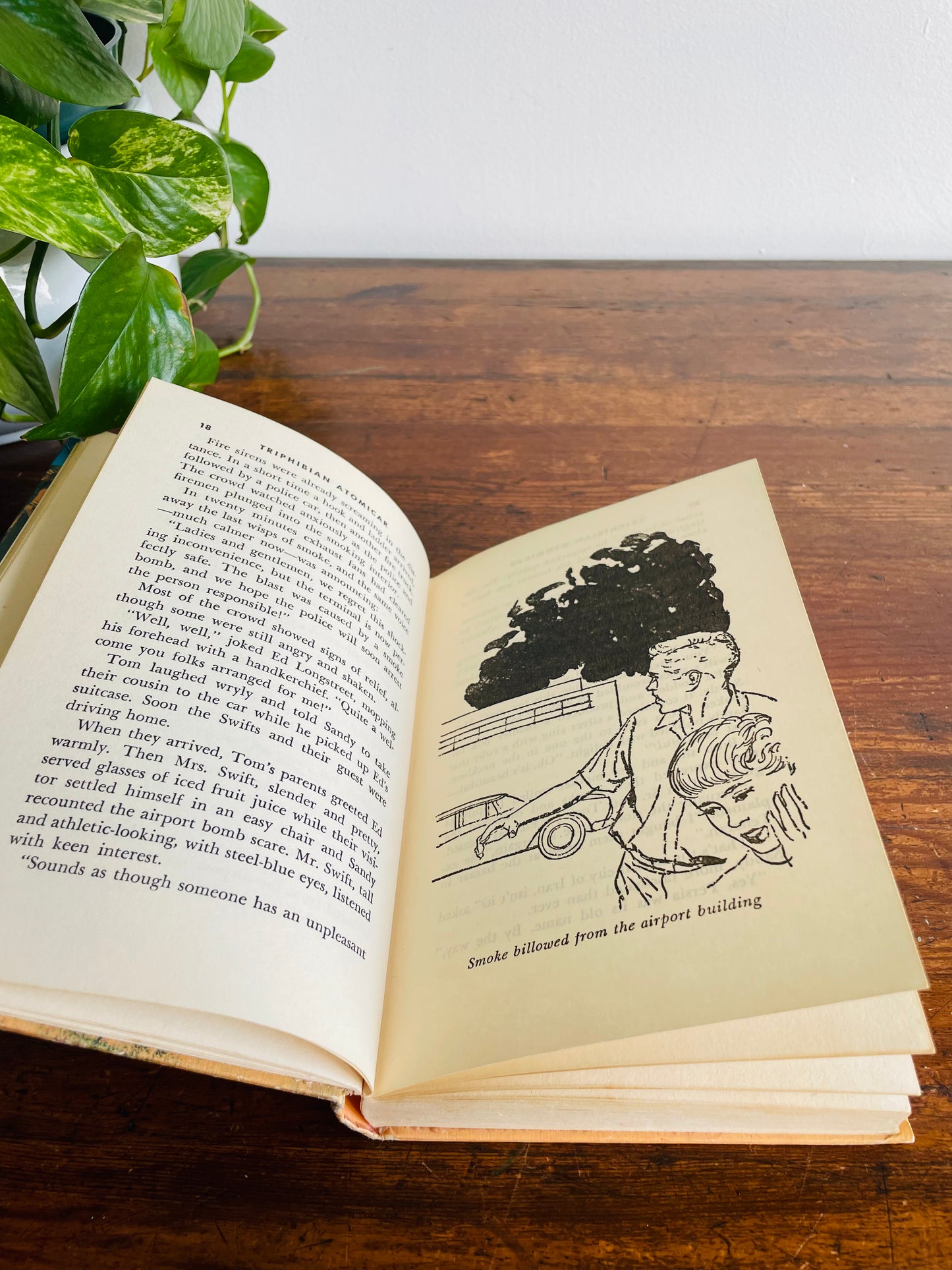 Tom Swift and His Triphibian Atomicar Hardcover Book by Victor Appleton II (1962)