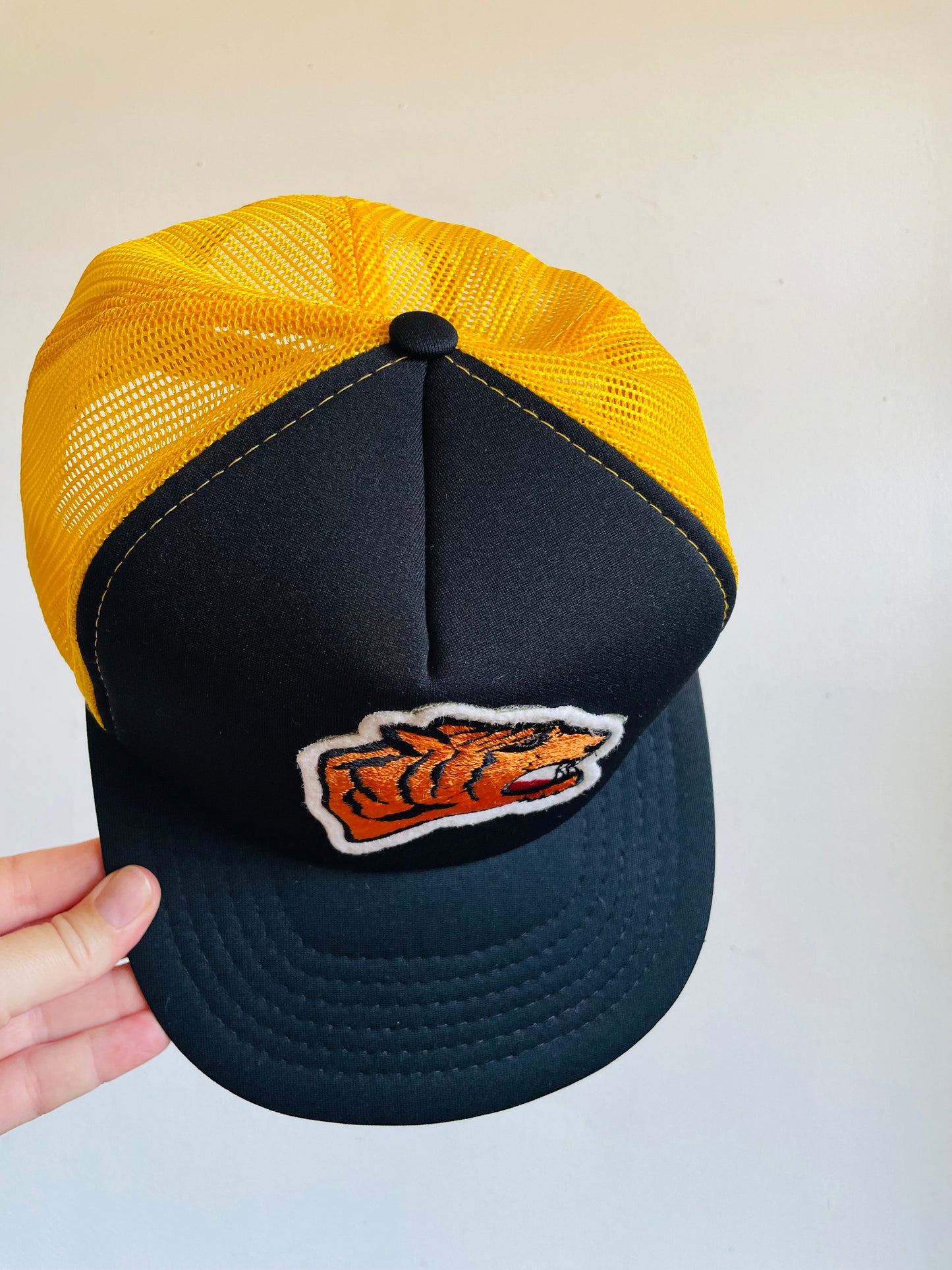 Vintage Hamilton Tiger-Cats Football Trucker Hat Baseball Cap - International Insignia Ltd. - One Size Fits All - Made in Korea