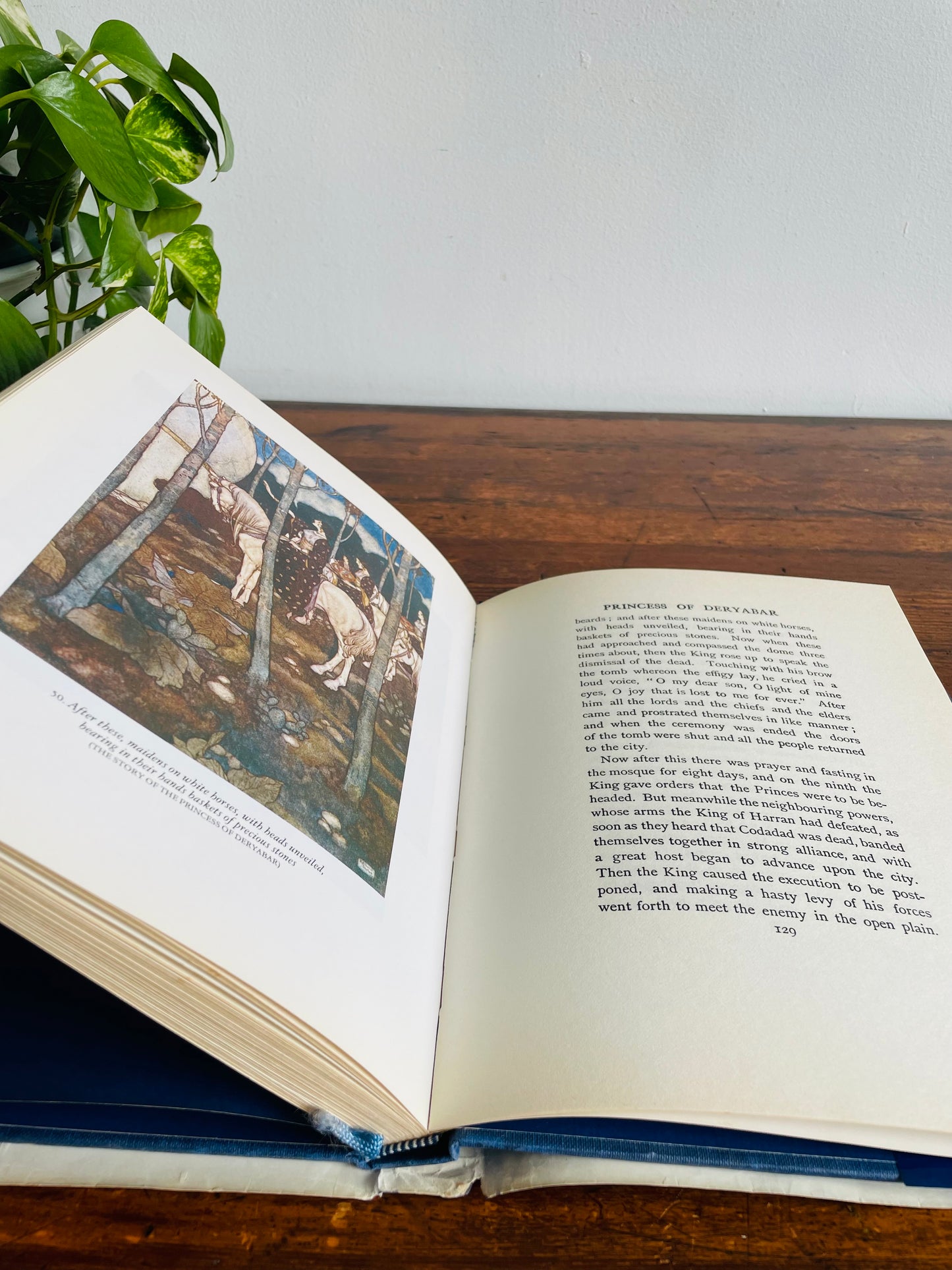 Arabian Nights Hardcover Book - Classic Collector's Series Selection of Tales Retold by Laurence Houseman & Illustrated by Edmund Duluc (1983)