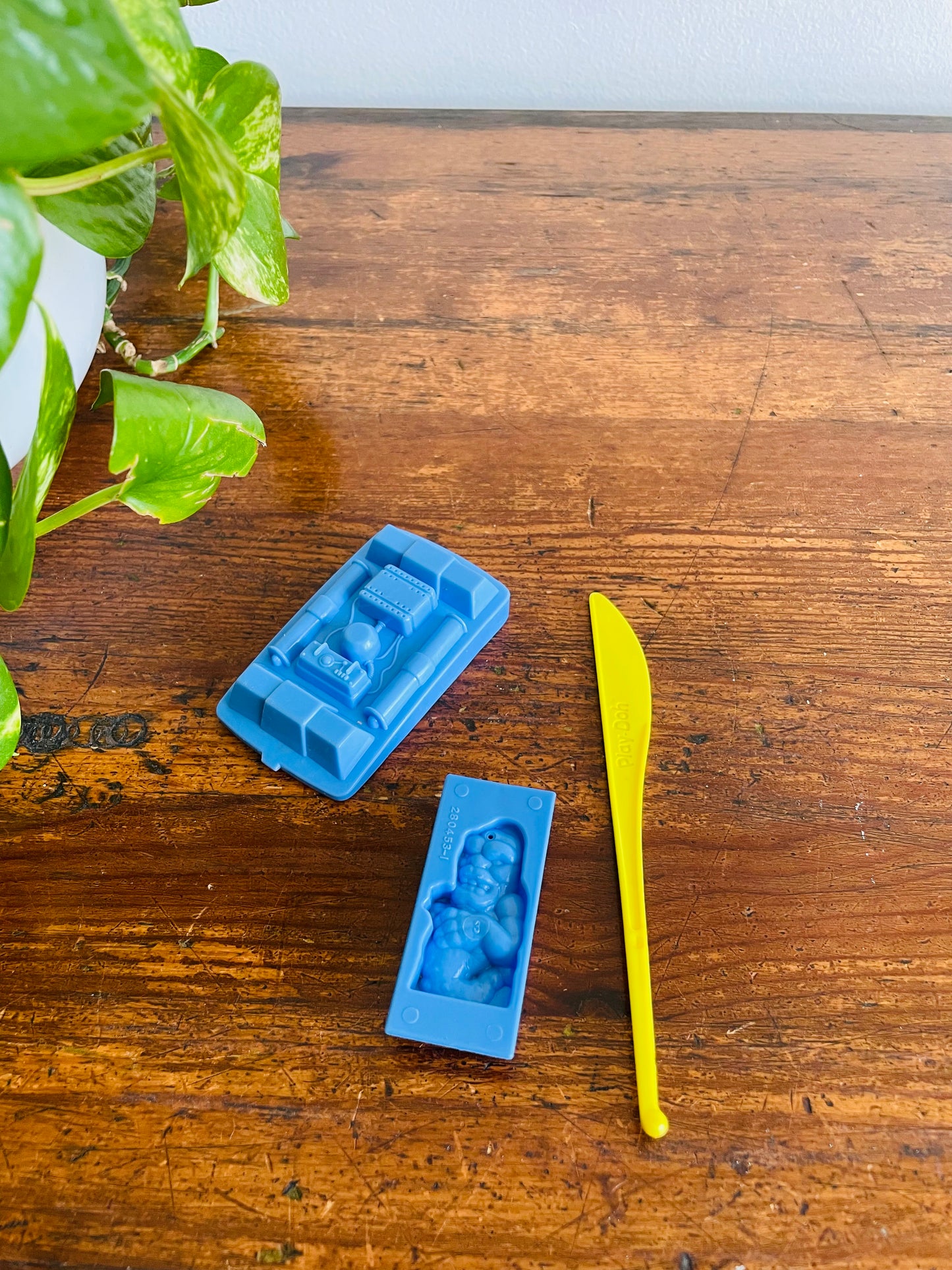 1987 Kenner The Real Ghostbusters Play-Doh Mold Accessories - Set of 3 Pieces - Ecto Roof & Ghost Mold