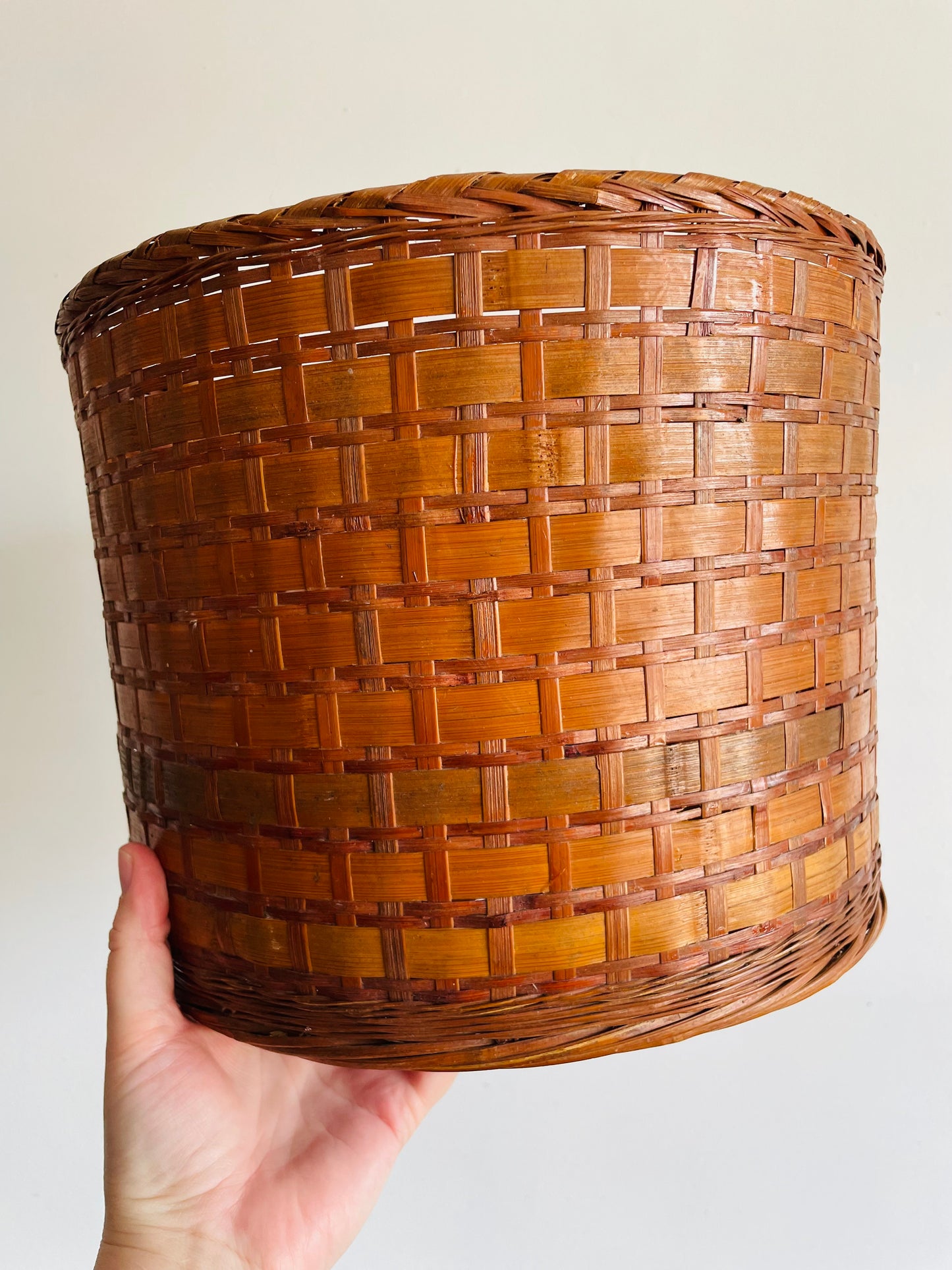 Large Round Woven Basket - Planter, Wastepaper, or Convert into a Lamp Shade!