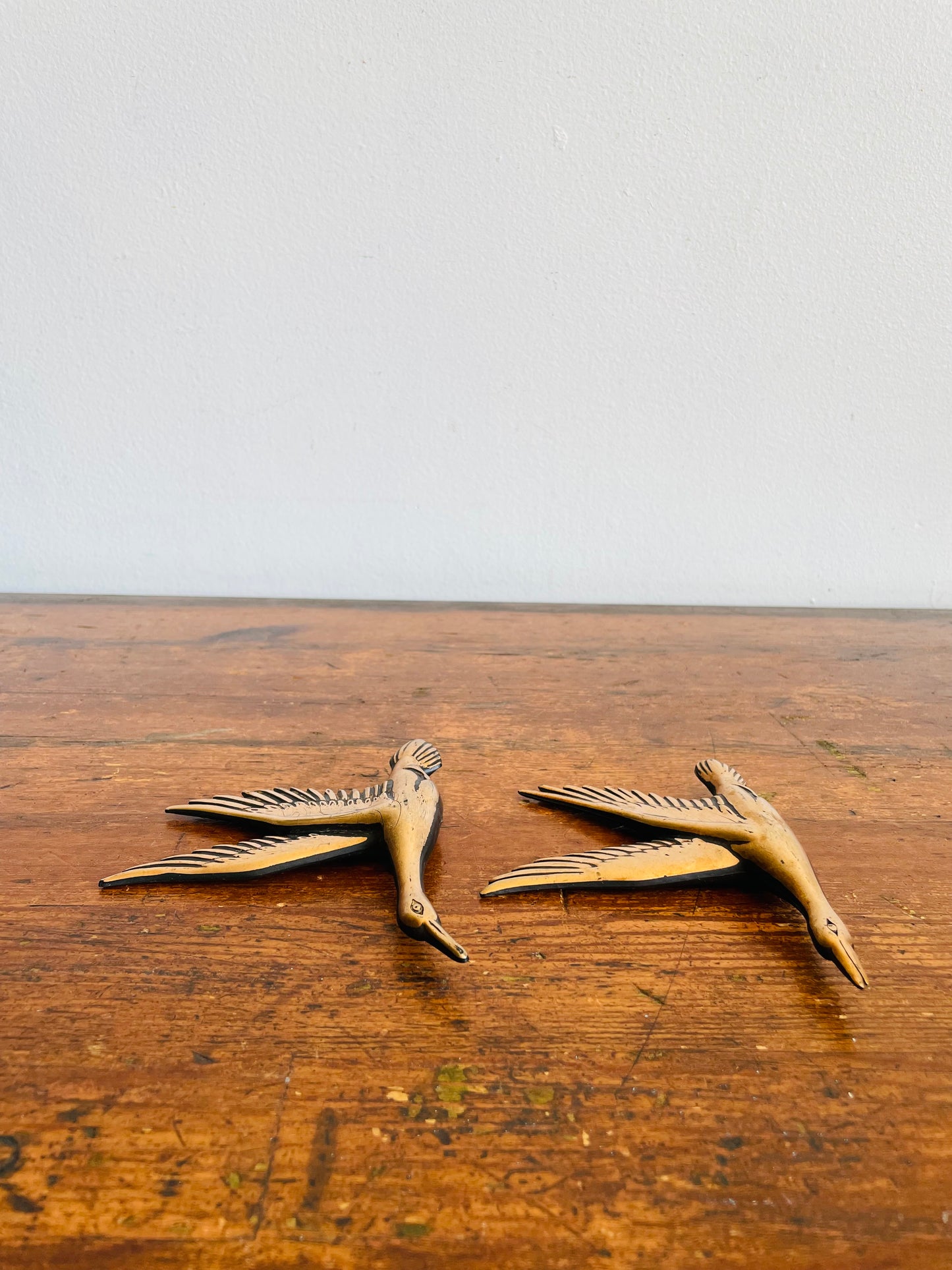 Vintage Birds in Flight Decal Figurines - Set of 2