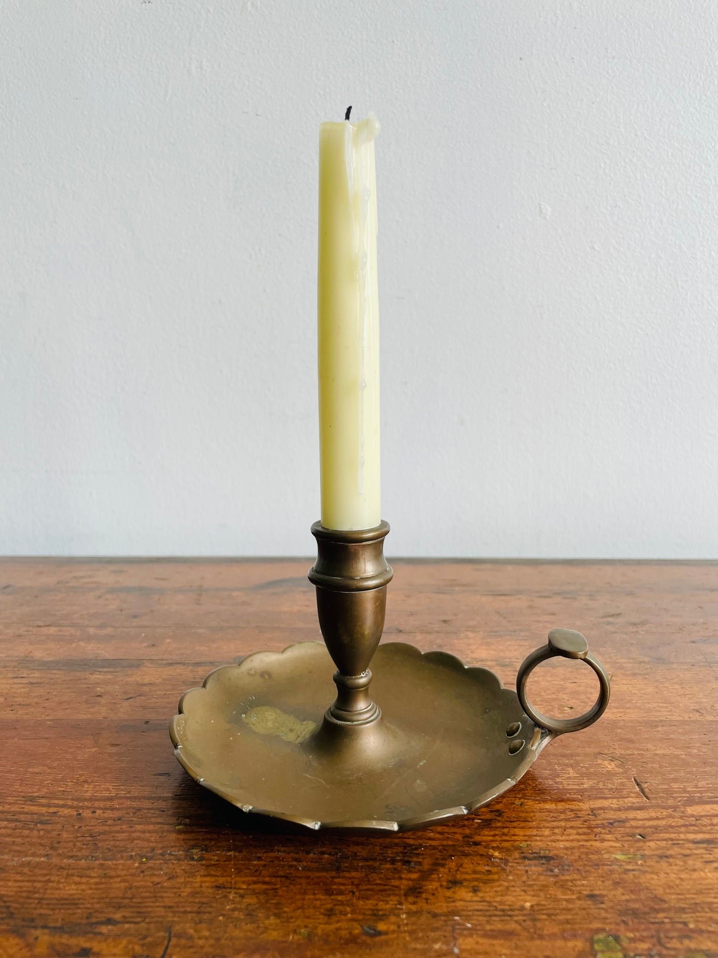Antique Heavy & Solid Brass Chamberstick Candle Holder with Scalloped Edge