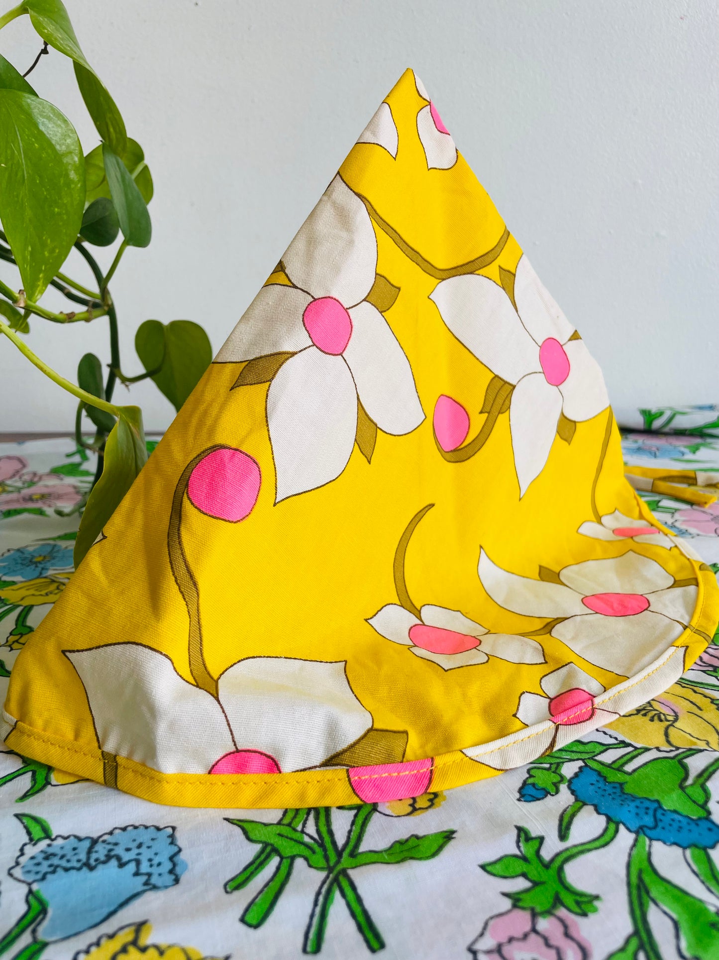 Groovy Yellow Fabric Triangle Pouch Holder or Hat with White & Pink Flower Design - Solve the Mystery of What This Is!