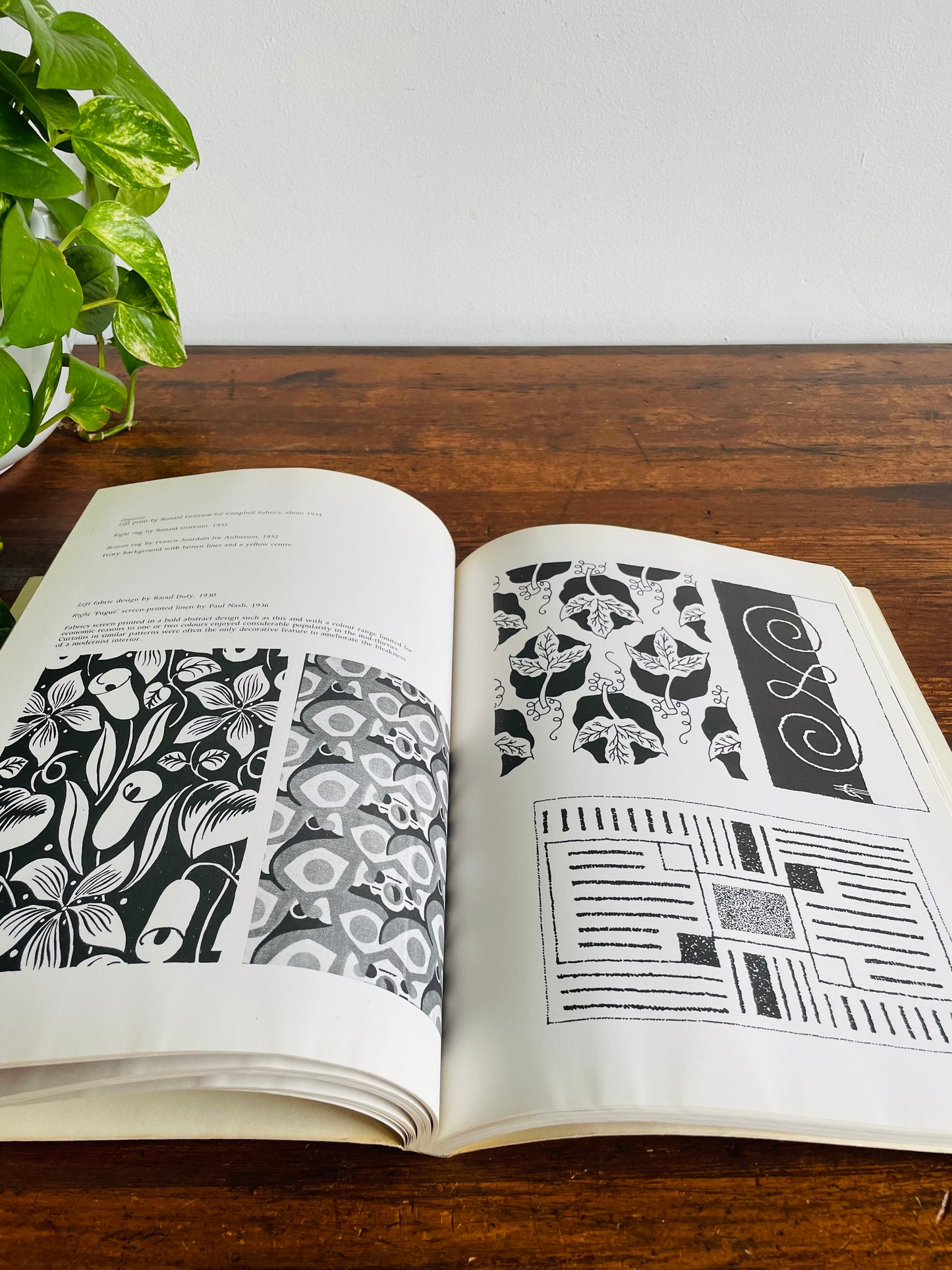 The Decorative Thirties Softcover Book by Martin Battersby (1971)