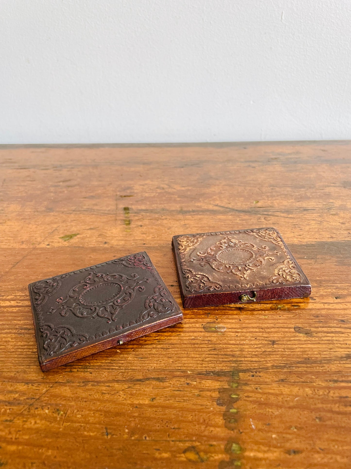 Antique 1800s Ambrotype or Daguerreotype Tooled Leather & Brass Photo Frame Case