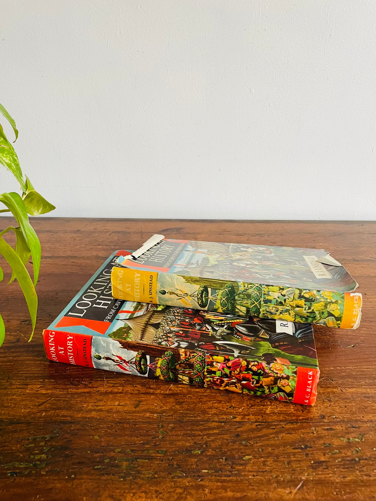 Looking At History: Britain From Cavemen to the Present Day by R. J. Unstead Hardcover Illustrated Book (1966)