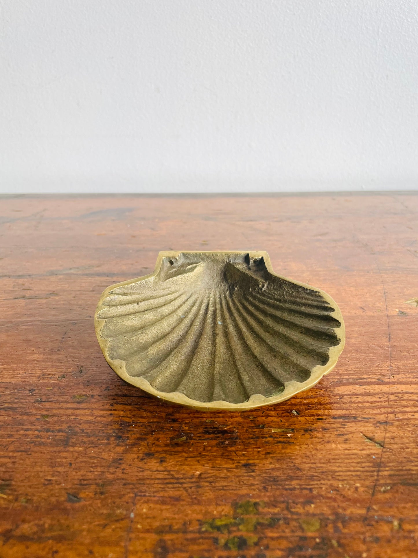 Vintage Brass Clam Shell Seashell - Pier 1 Imports - Made in Korea - Includes Screws & Ledge - Might Originally Be A Bookend?