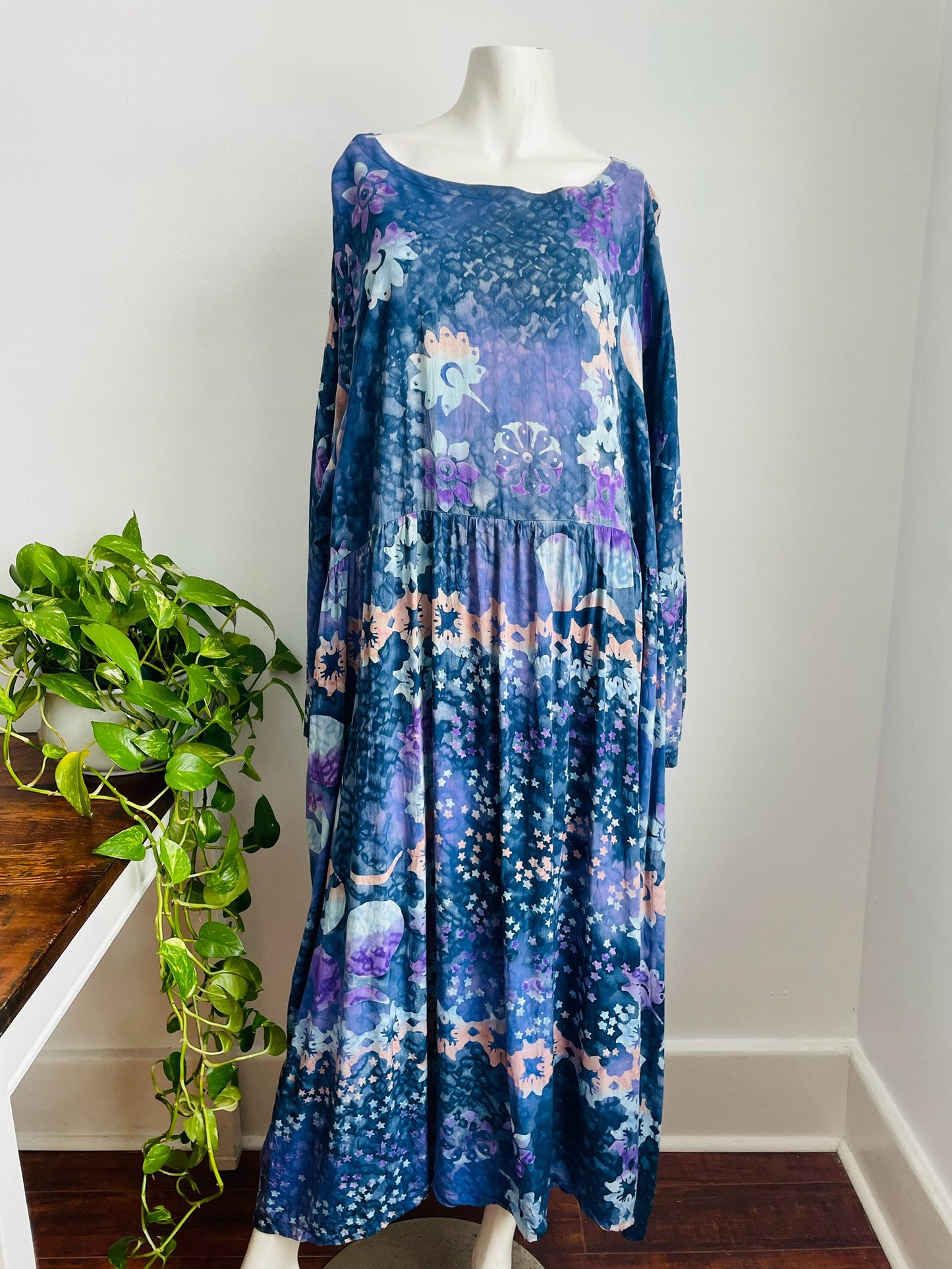 100% Rayon Maxi Dress with Pockets & Batik-Style Celestial Design - Made in Indonesia - Fits up to Size 4x