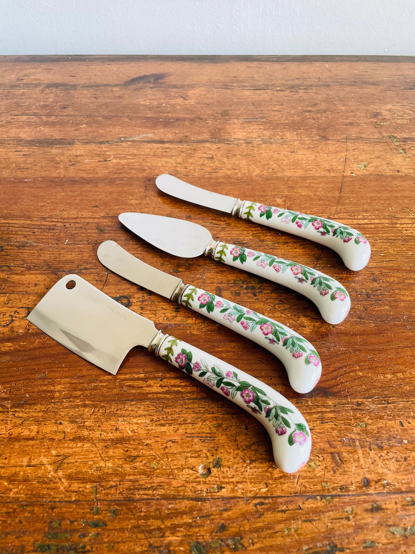 Vintage Stainless Steel Sheffield England Cheese Knives with Botanical Floral Handles - Set of 4 Pieces