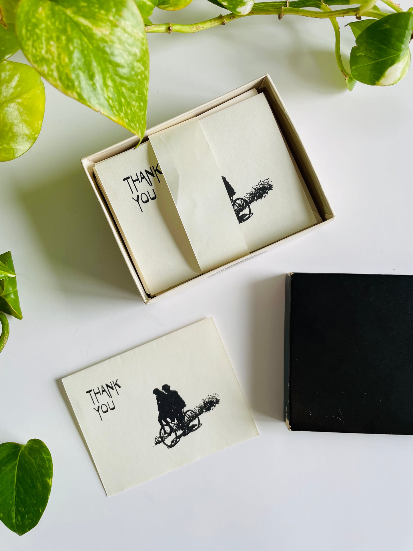 Vintage Box of Unused Silhouette Thank You Cards - Blank Inside - Set of 8 with Envelopes