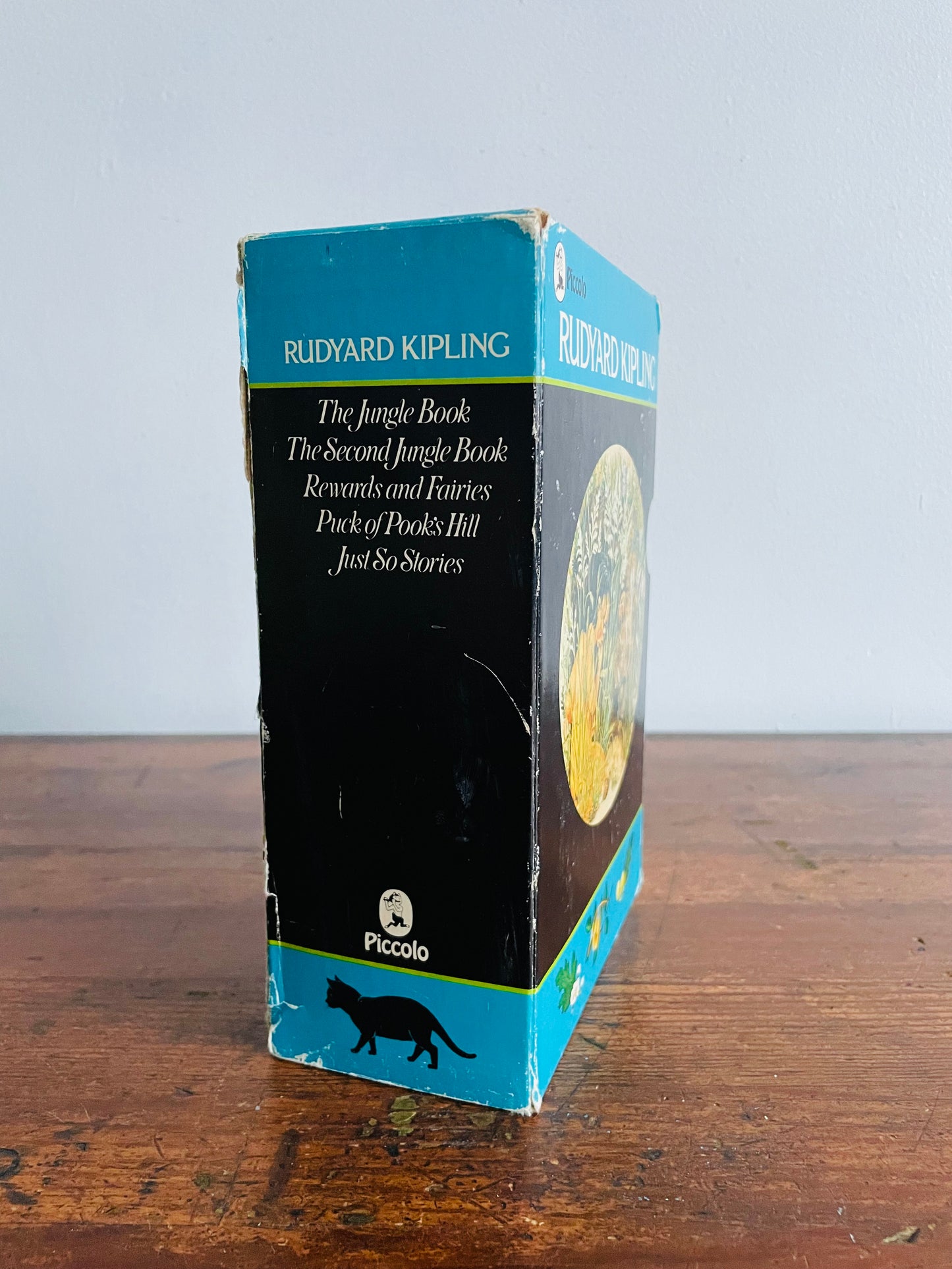 Rudyard Kipling Paperbook Book Box Set - The Jungle Book, The Second Jungle Book, Just So Stories, Puck of Pook's Hill & Rewards and Fairies (1975)