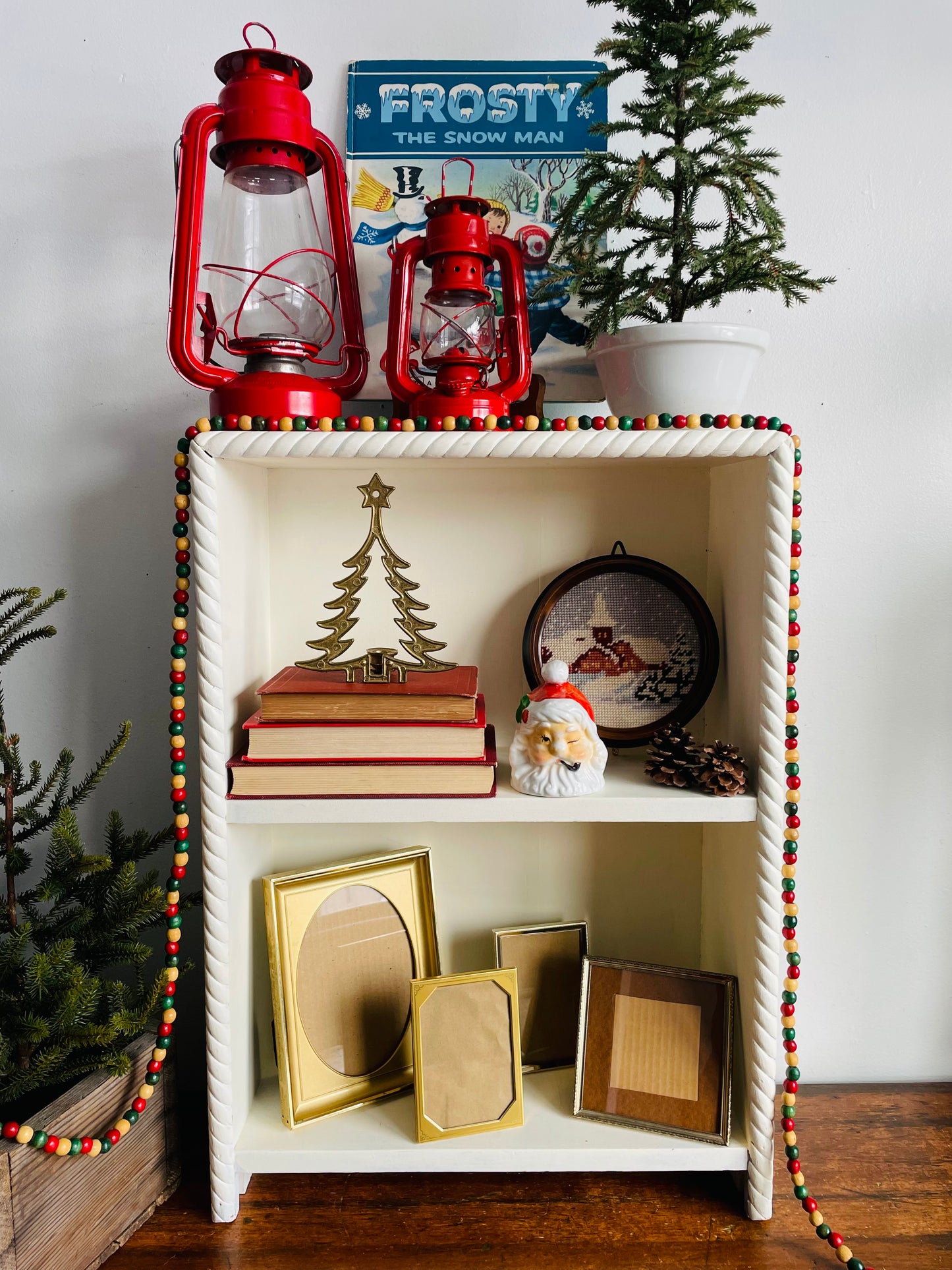 Vintage Round Embroidery Needlepoint Picture of Snowy Winter Village Scene