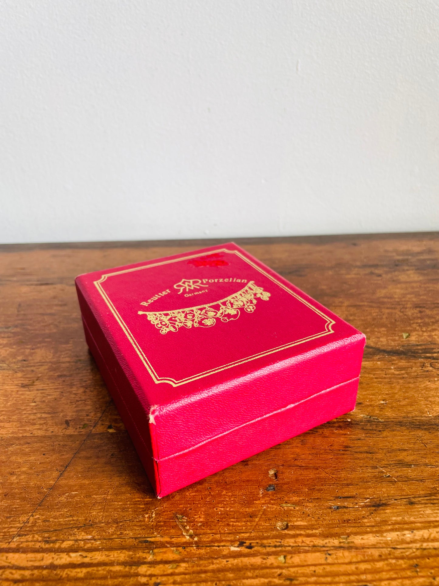 Brand New Vintage Porcelain Sewing Notions Gift Set in Original Box - Reutter Porzellan Germany - Includes Thimble, Pincushion & Needle Holder