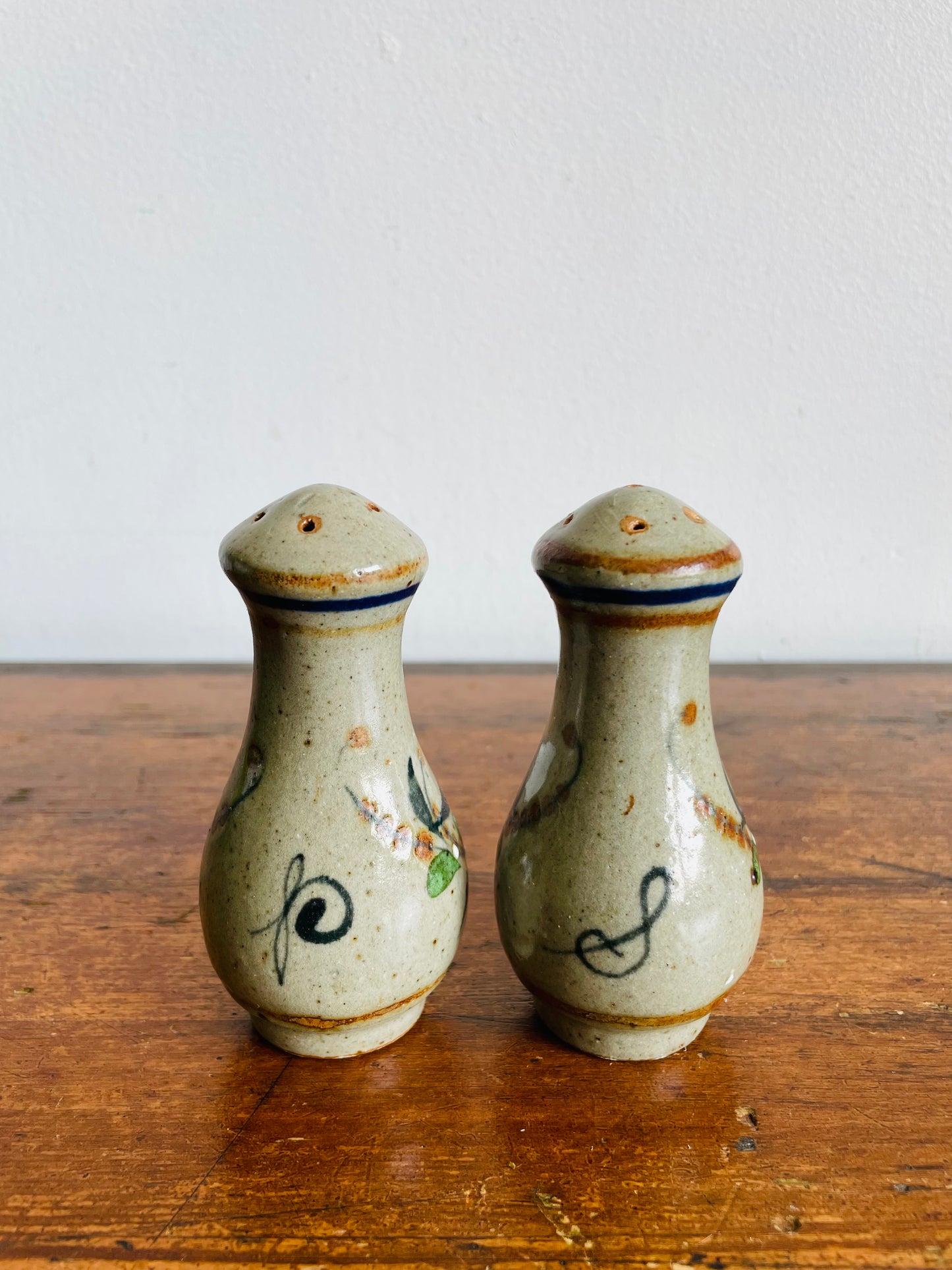 Vintage Tonala Mexican Pottery Salt & Pepper Shakers with Fish Design - Set of 2