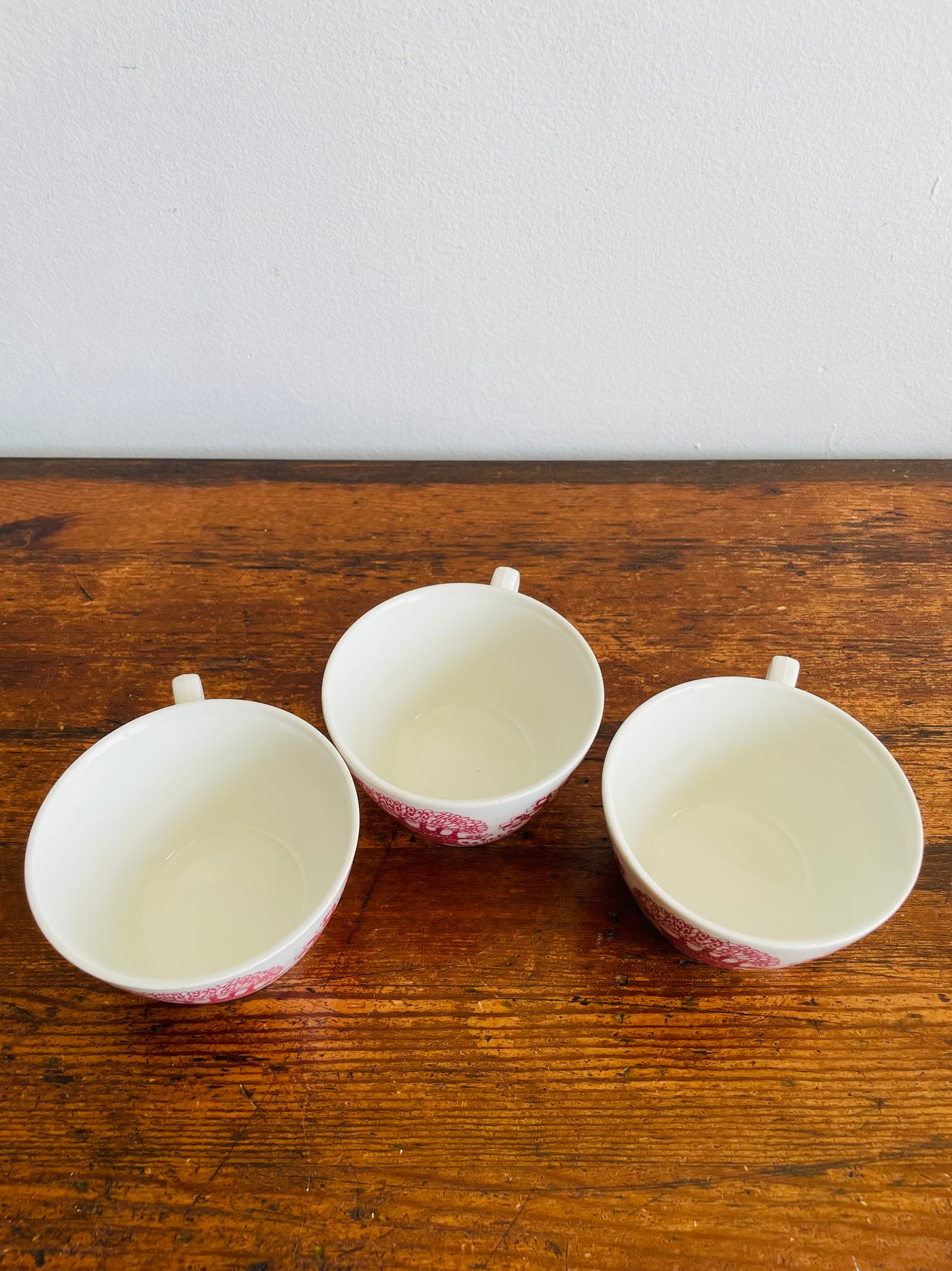 Figgjo Flint Norway Turi-Design "Arden" Set of 5 Pieces - Two Square Saucer Plates & Three Tea Cups