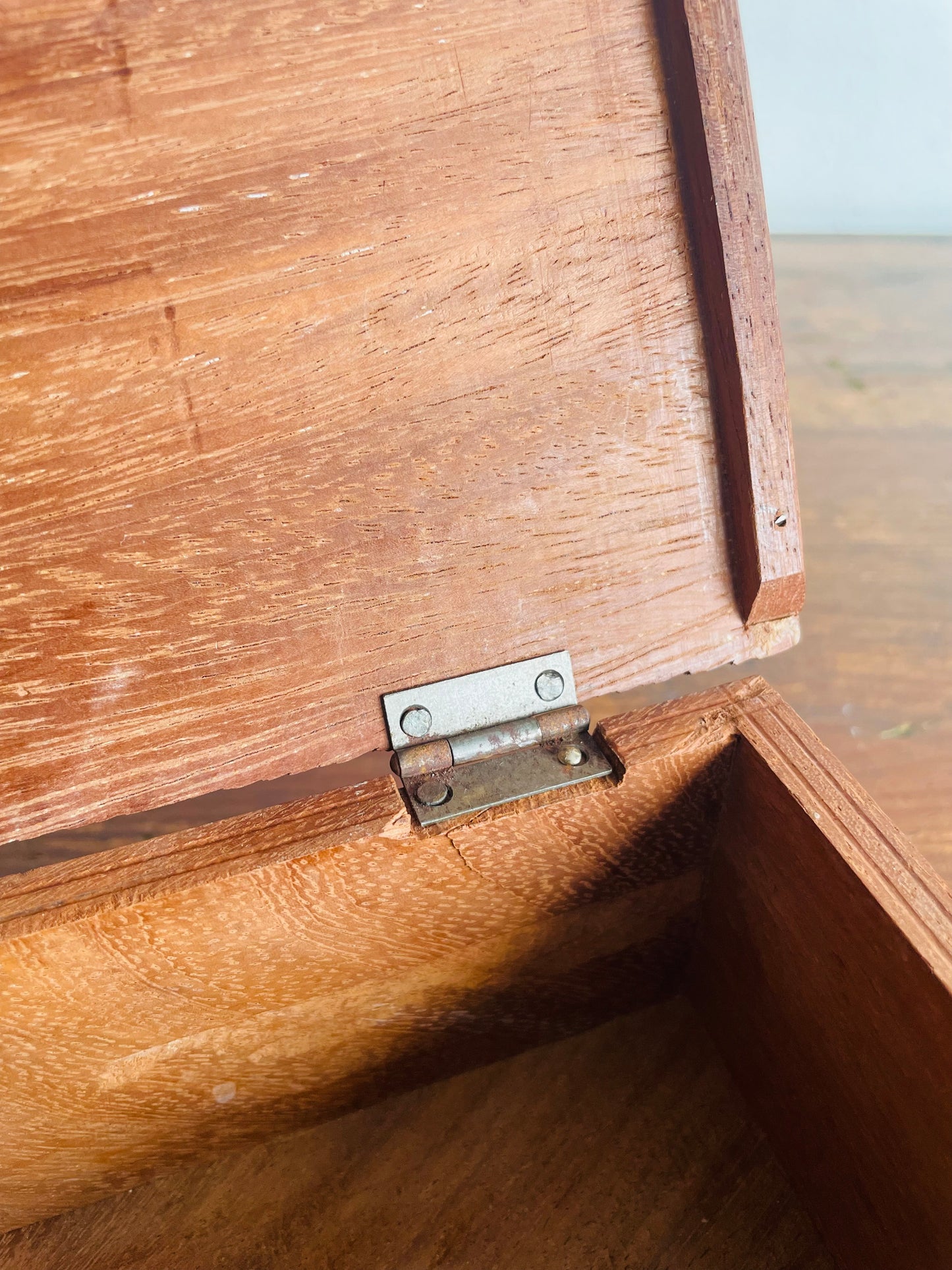 Sturdy Hand Carved Wooden Trinket Box with Interesting Design & Hinged Lid