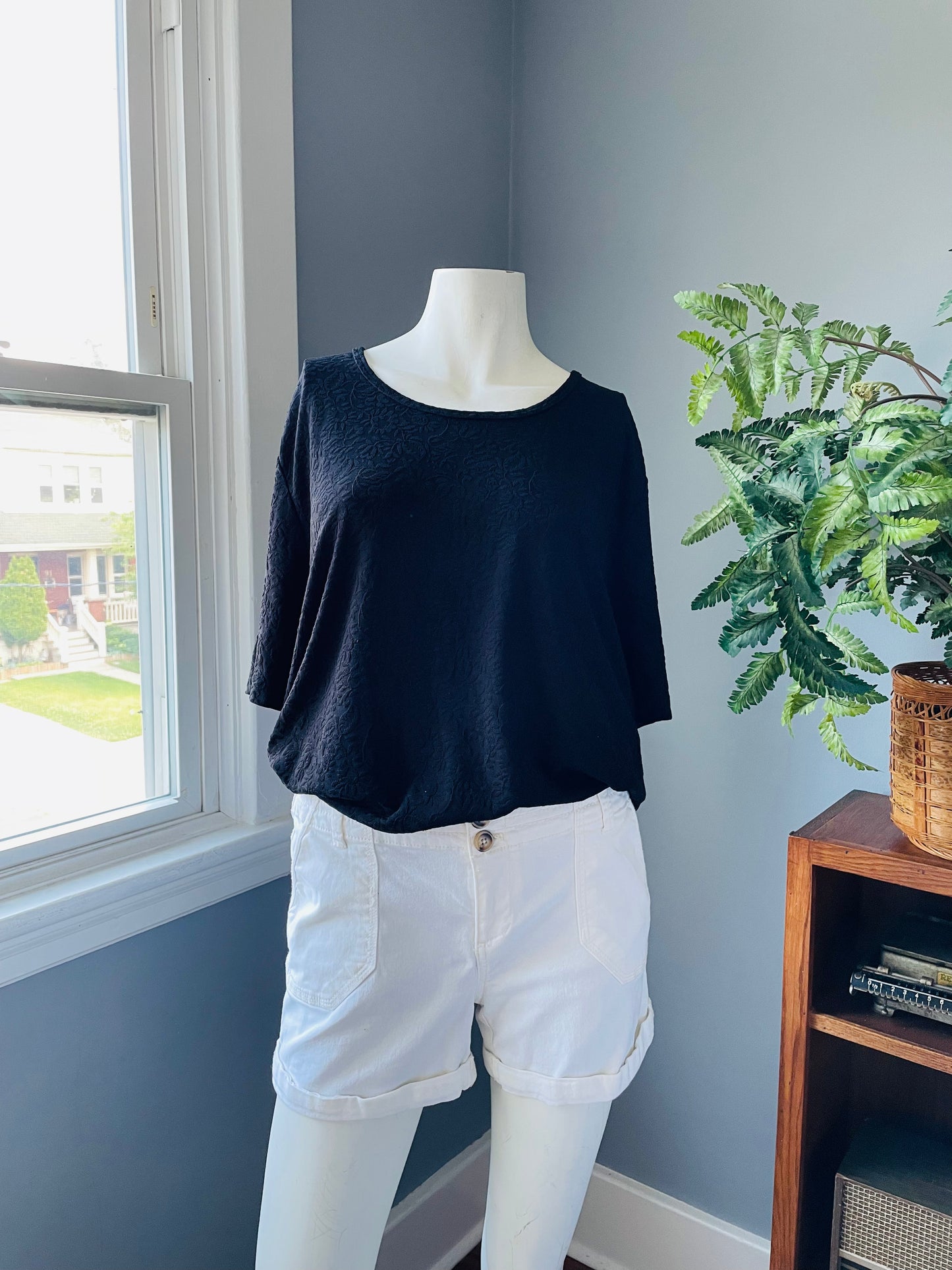 Vintage Wardrobe Essentials Plus Black T-Shirt with Floral Design