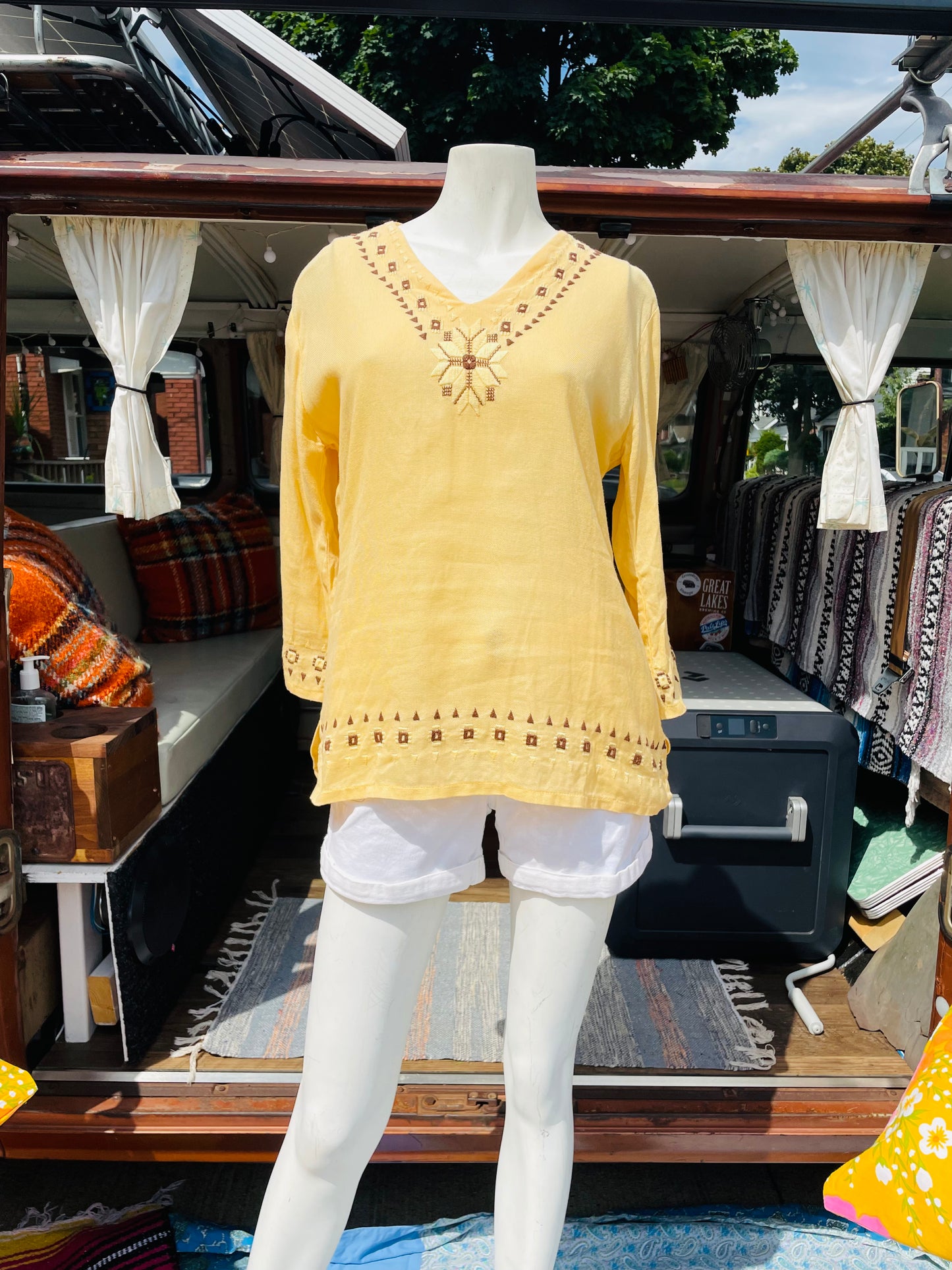 Vintage Maru Paraguay Top - 100% Cotton & Embroidered Design