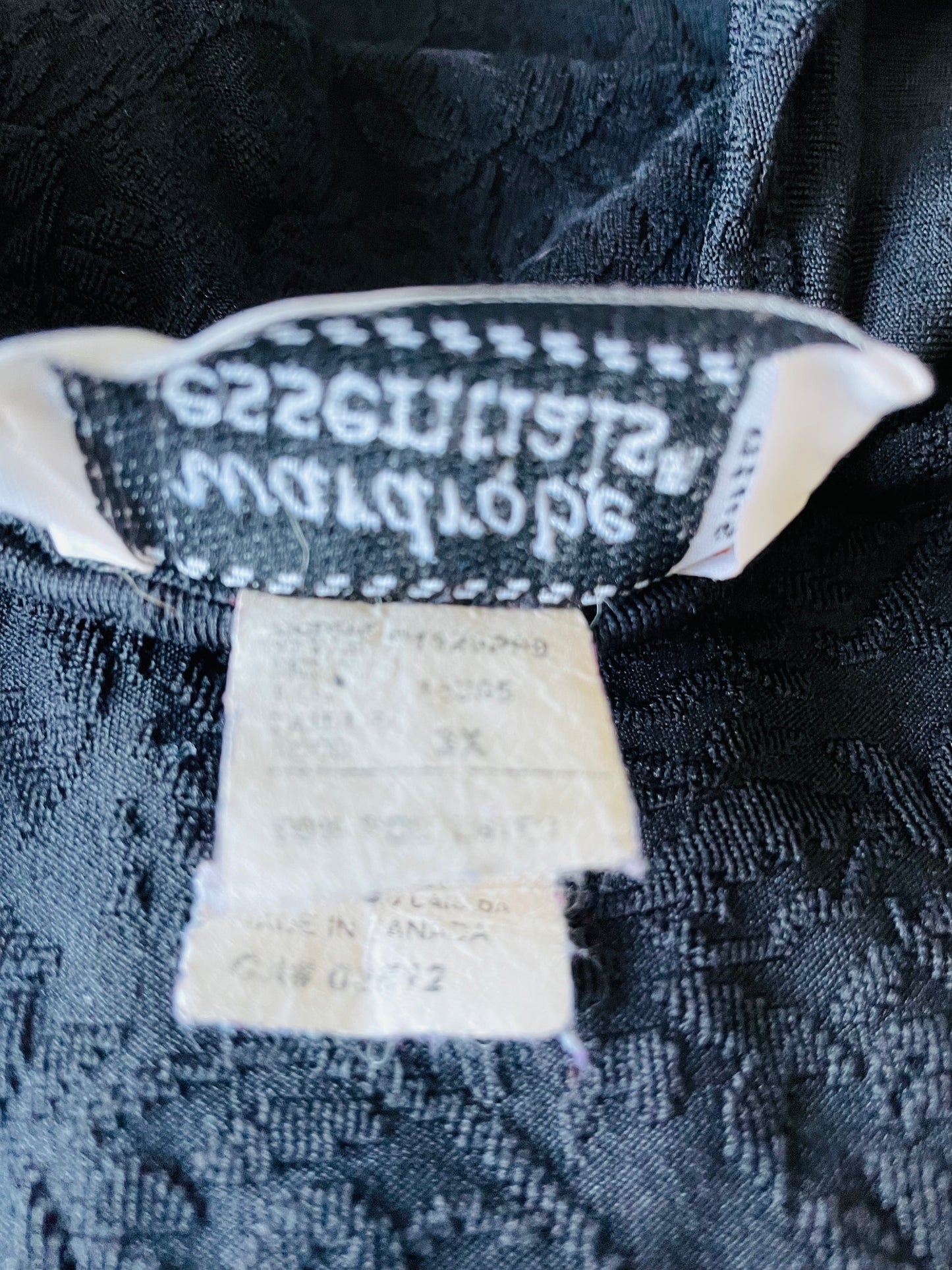 Vintage Wardrobe Essentials Plus Black T-Shirt with Floral Design