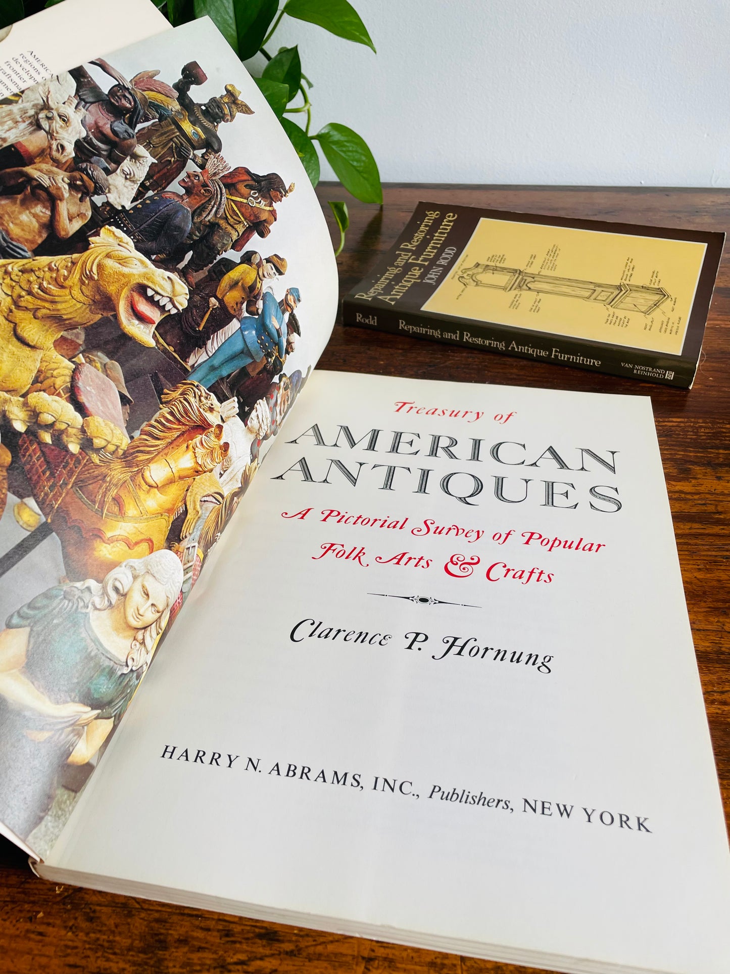 Antique Guides Vintage Book Bundle - American Antiques, Antique Furniture Restoration
