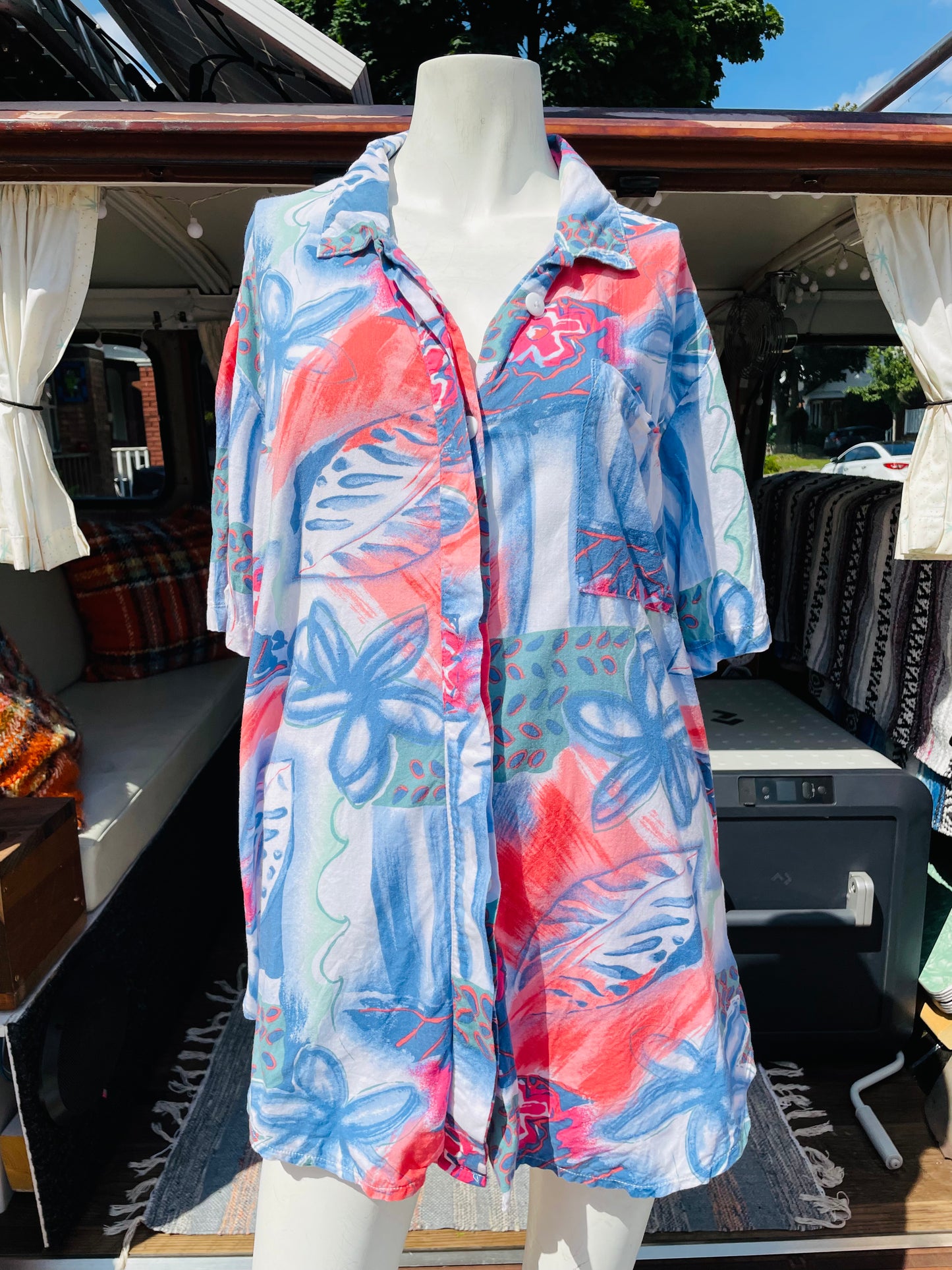 Vintage Shirley K Button Up T-Shirt - Made in Canada