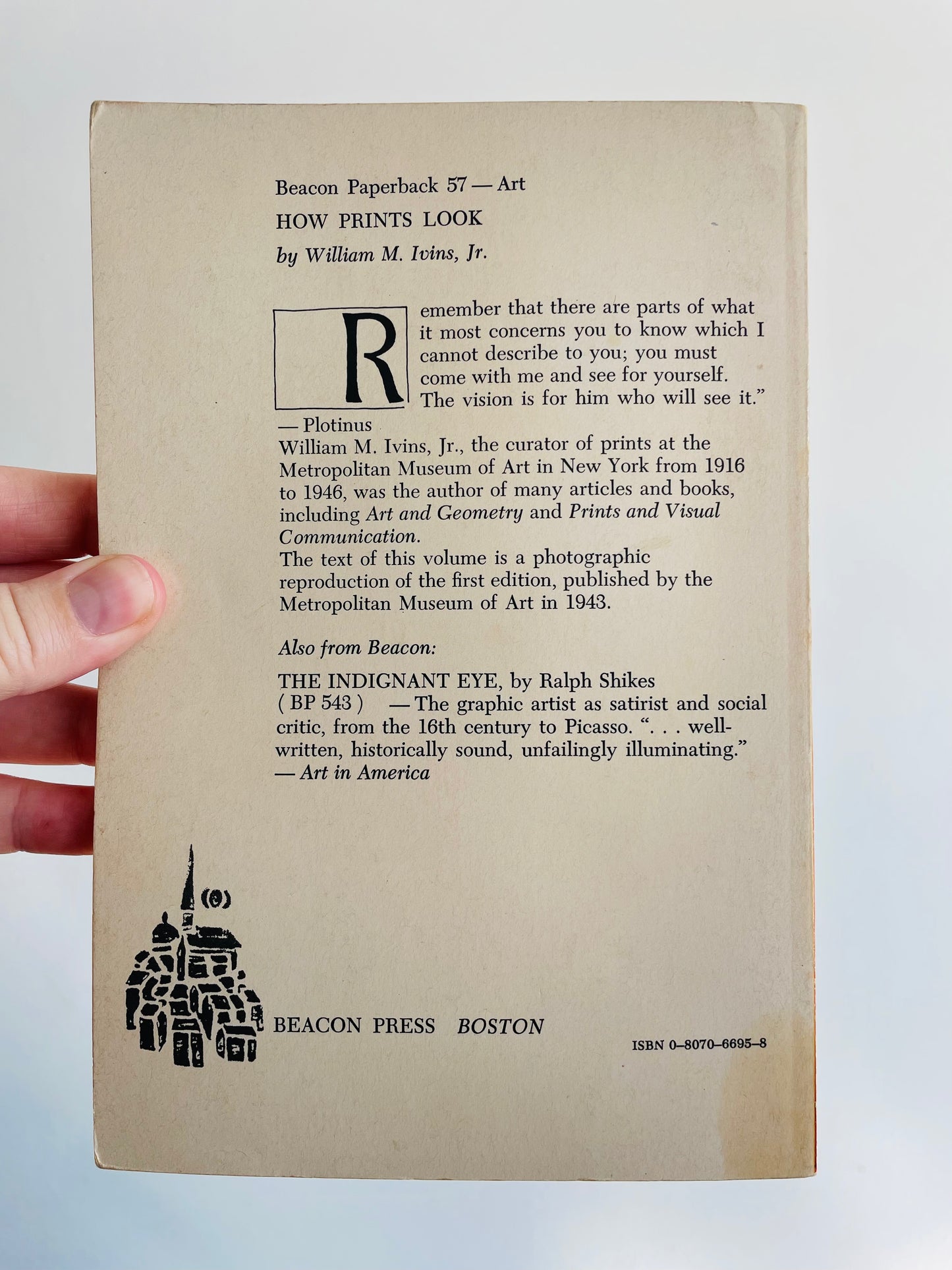 How Prints Look: Photographs with Commentary - Paperback Book (1943)