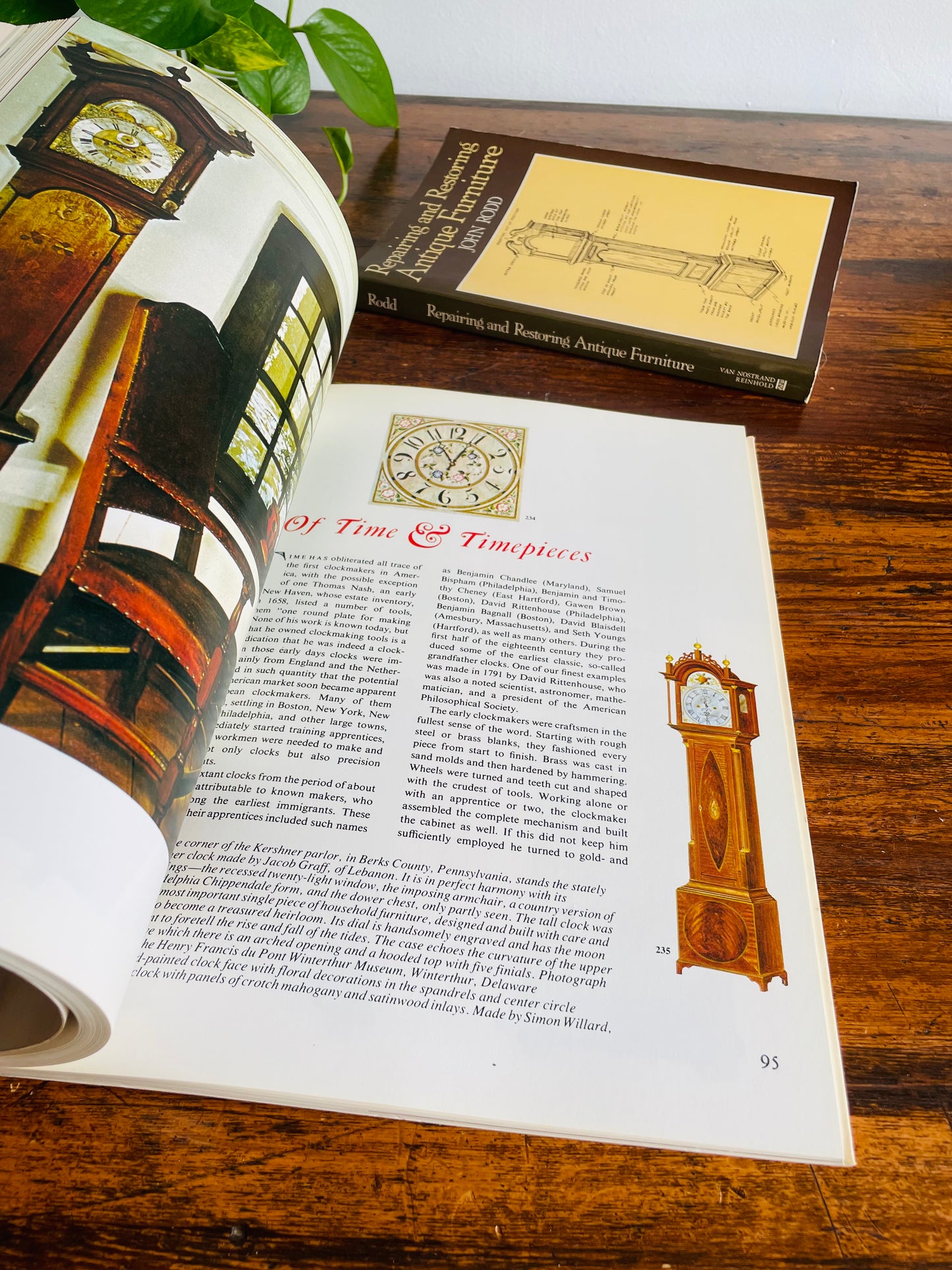 Antique Guides Vintage Book Bundle - American Antiques, Antique Furniture Restoration