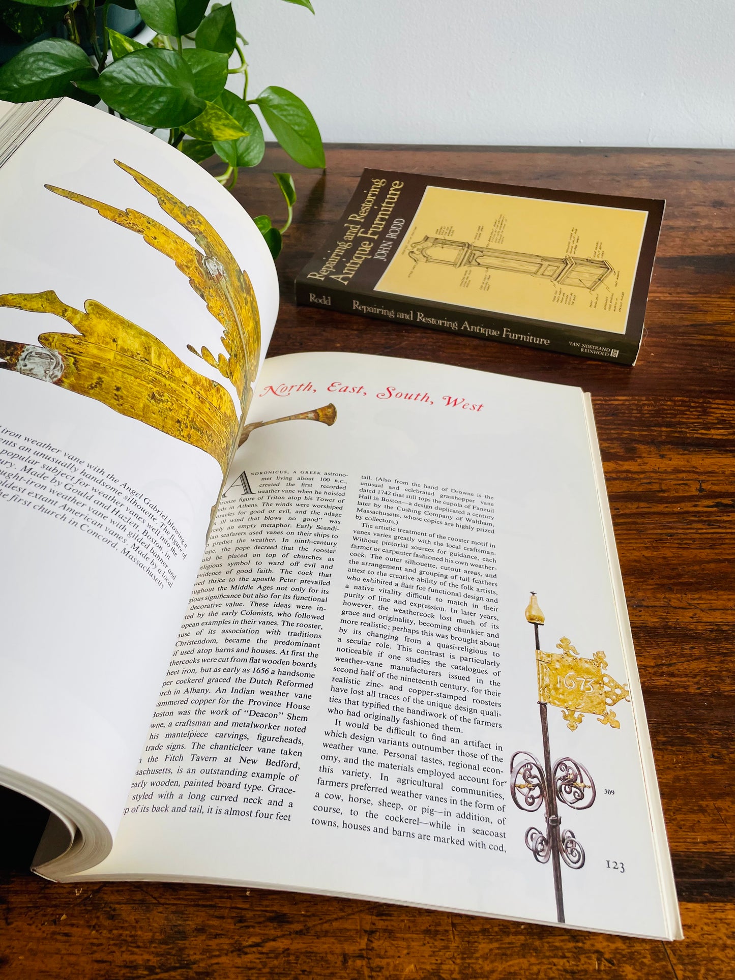 Antique Guides Vintage Book Bundle - American Antiques, Antique Furniture Restoration