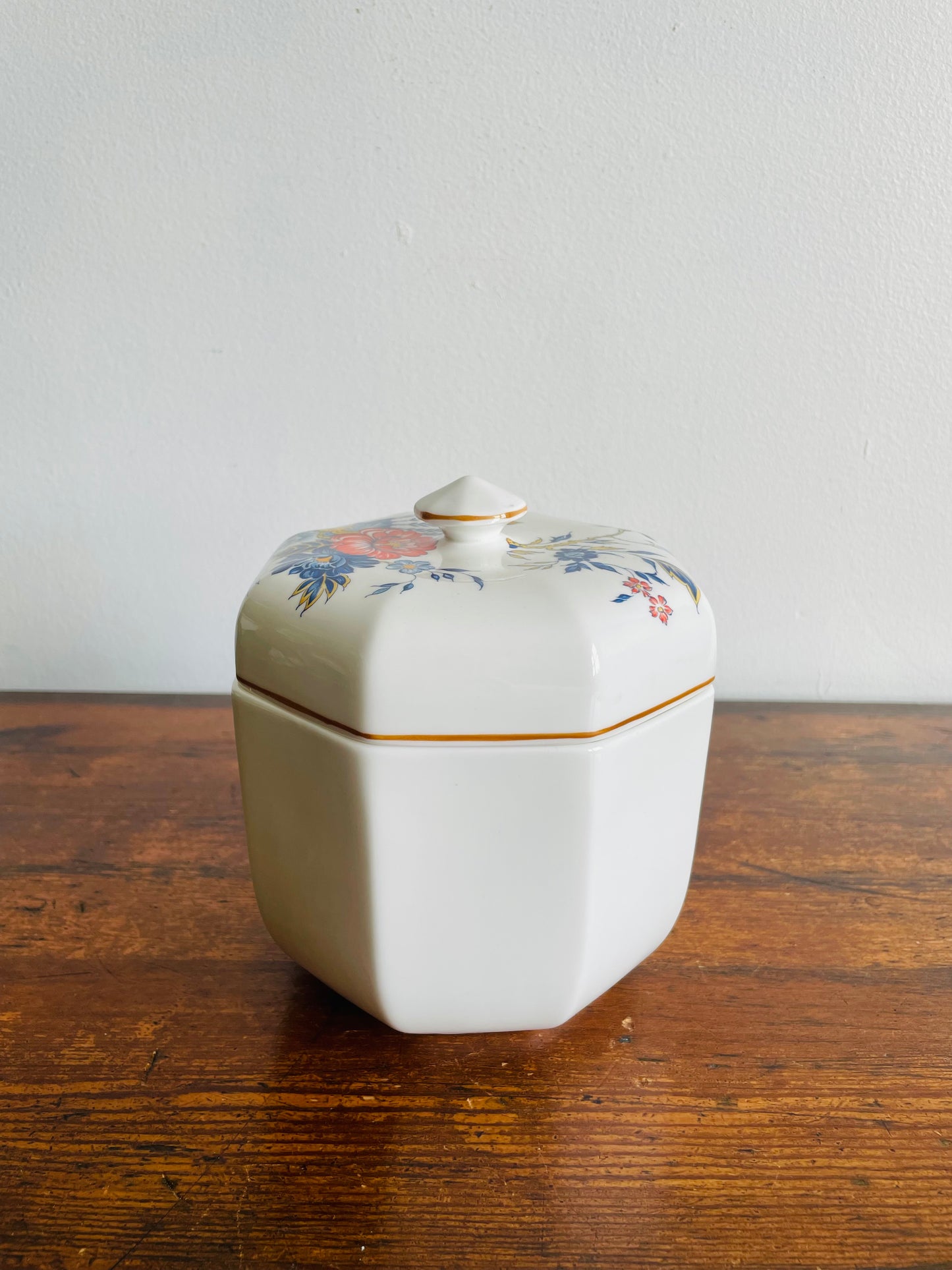 Crown Staffordshire Penang Fine Bone China Octagon Biscuit Canister Jar with Lid