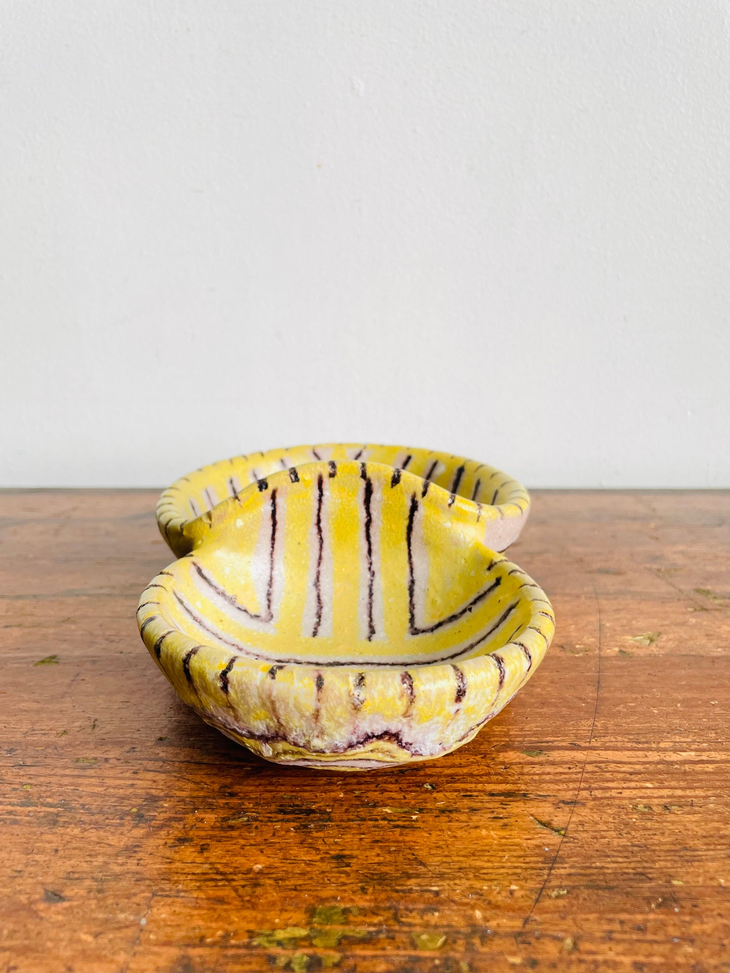 Vintage Mid-Century 1950s Guido Gambone (1909-1969) Ceramic Pottery Divided Bowl Double Dish - La Terrena, Florence - Made in Italy - Donkey Mark - Signed - Modern Abstract Style