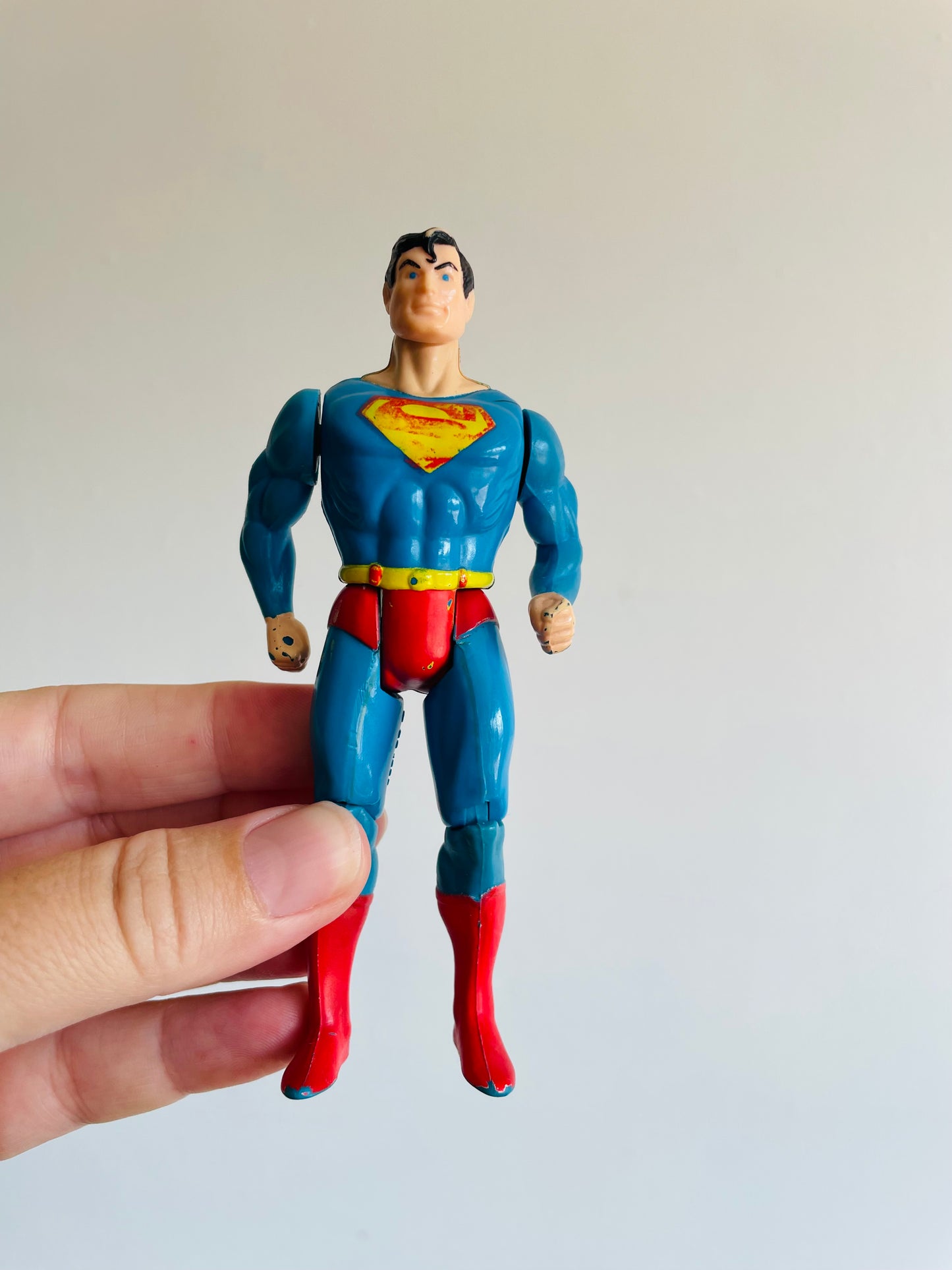 1984 Kenner DC Super Powers Superman Articulated Action Figure