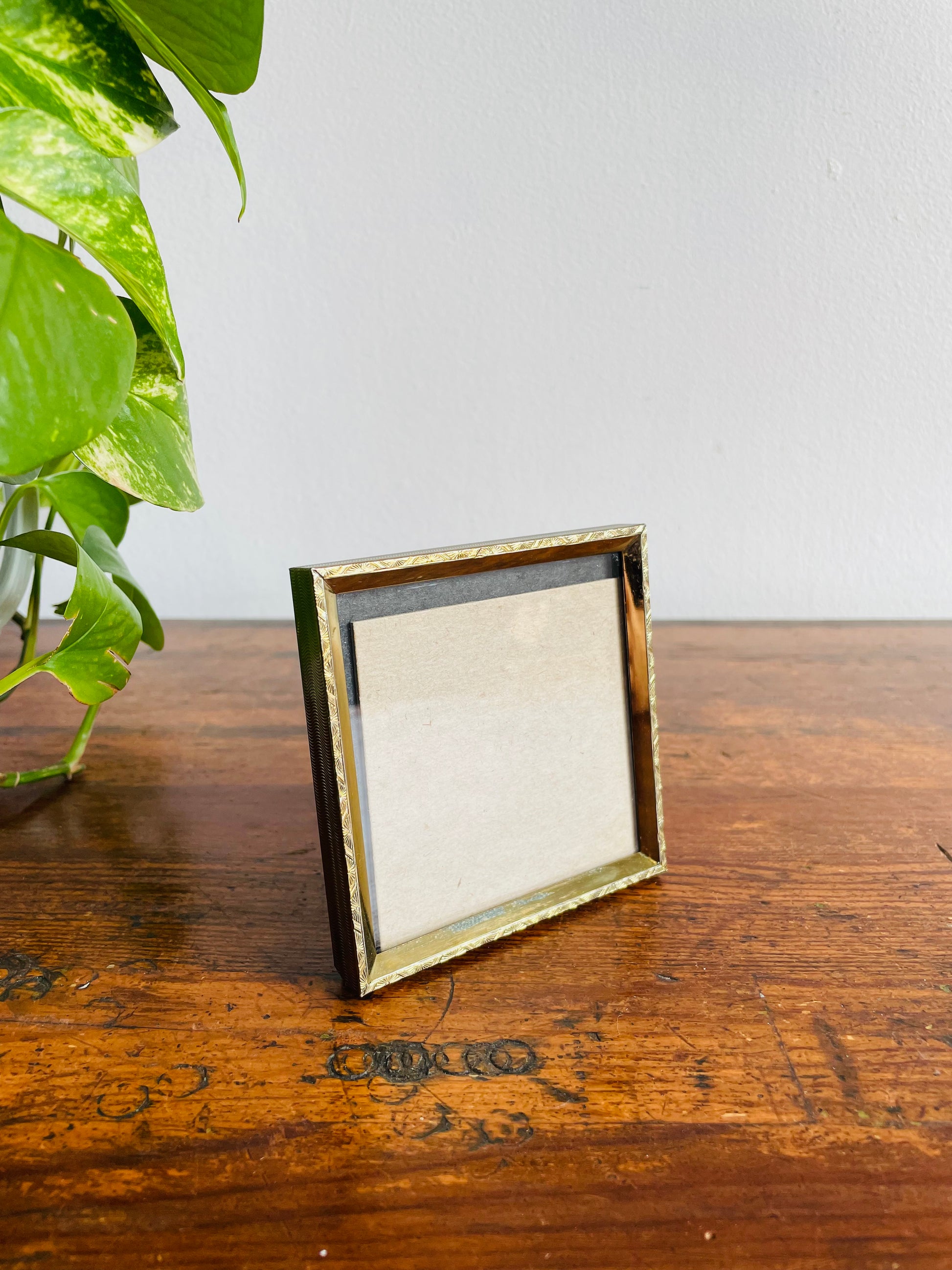 Mini Square Shaped Etched Brass Picture Frame with Easel Backing - 3.5 –  Greenbrier Vintage