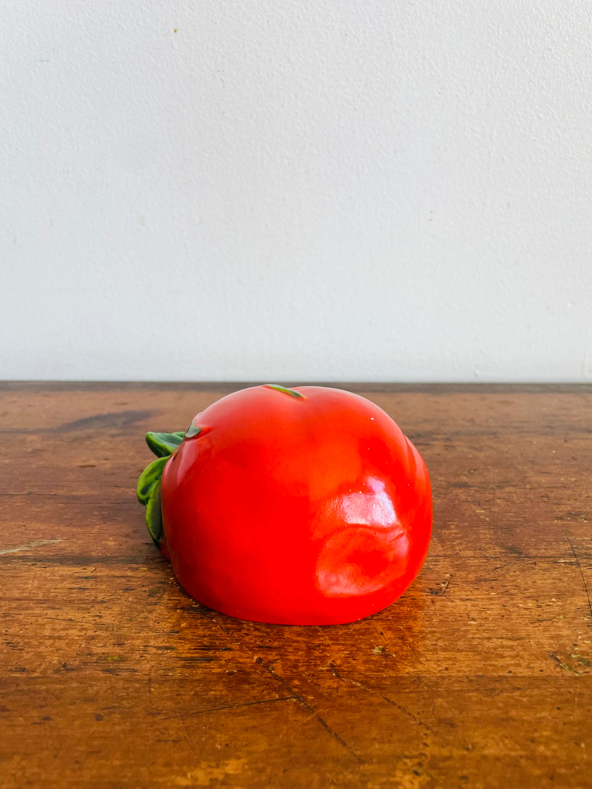 Vintage Red Tomato Wall Pocket Hanging Planter Vase - Kitschy Fun Decor