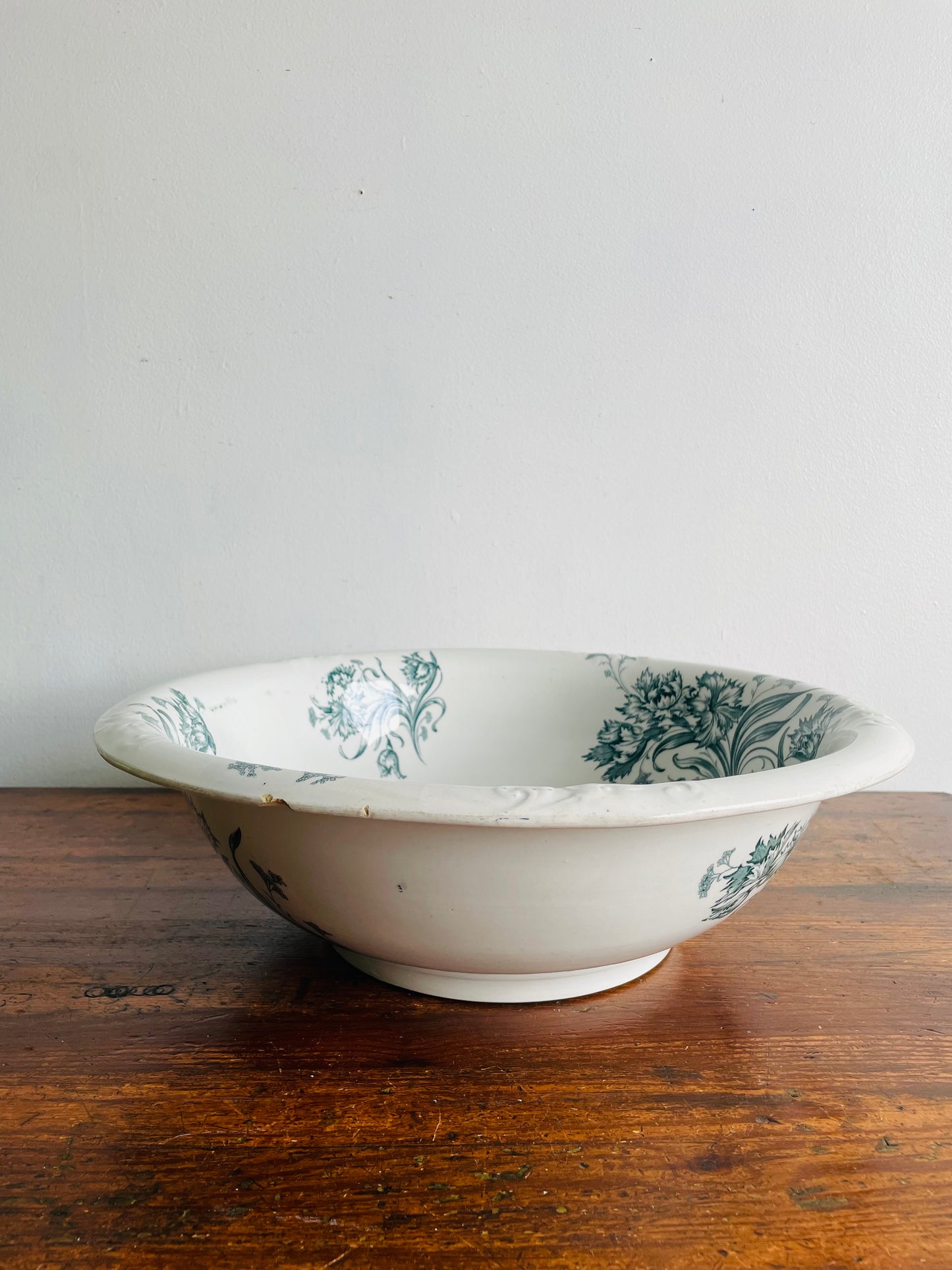 Alejandro Baker & Co. England Giant Ironstone Wash Basin Bowl with Blue Flower Pattern