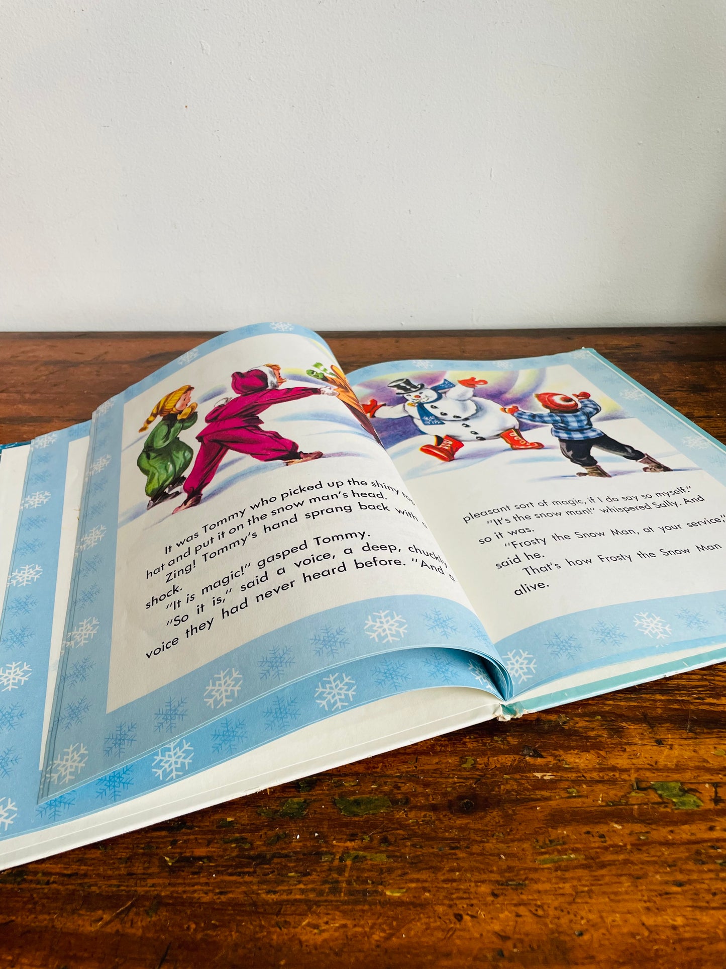 Vintage Frosty the Snowman Hardcover Golden Book (1979)