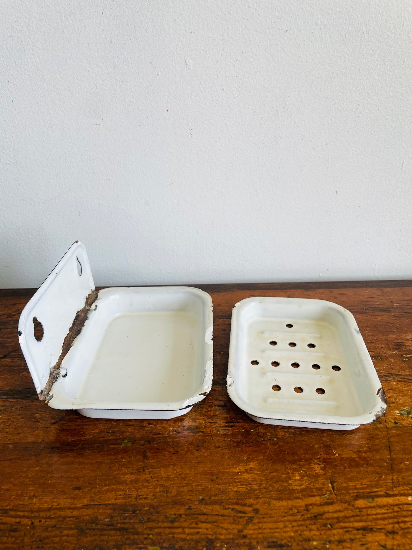 Vintage White Enamel Wall Mount Two Part Soap Dish - Removable Drainage Tray  - Can Stand or Hang - Modern Cottage Farmhouse
