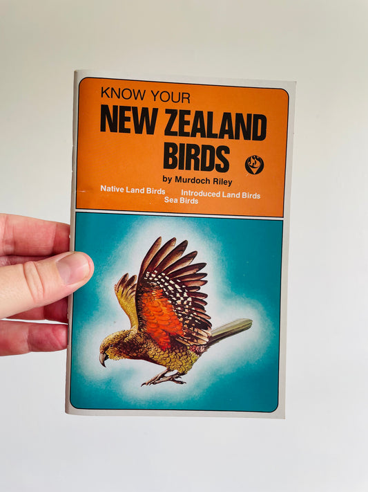 Know Your New Zealand Birds Book by Murdoch Riley (1991)