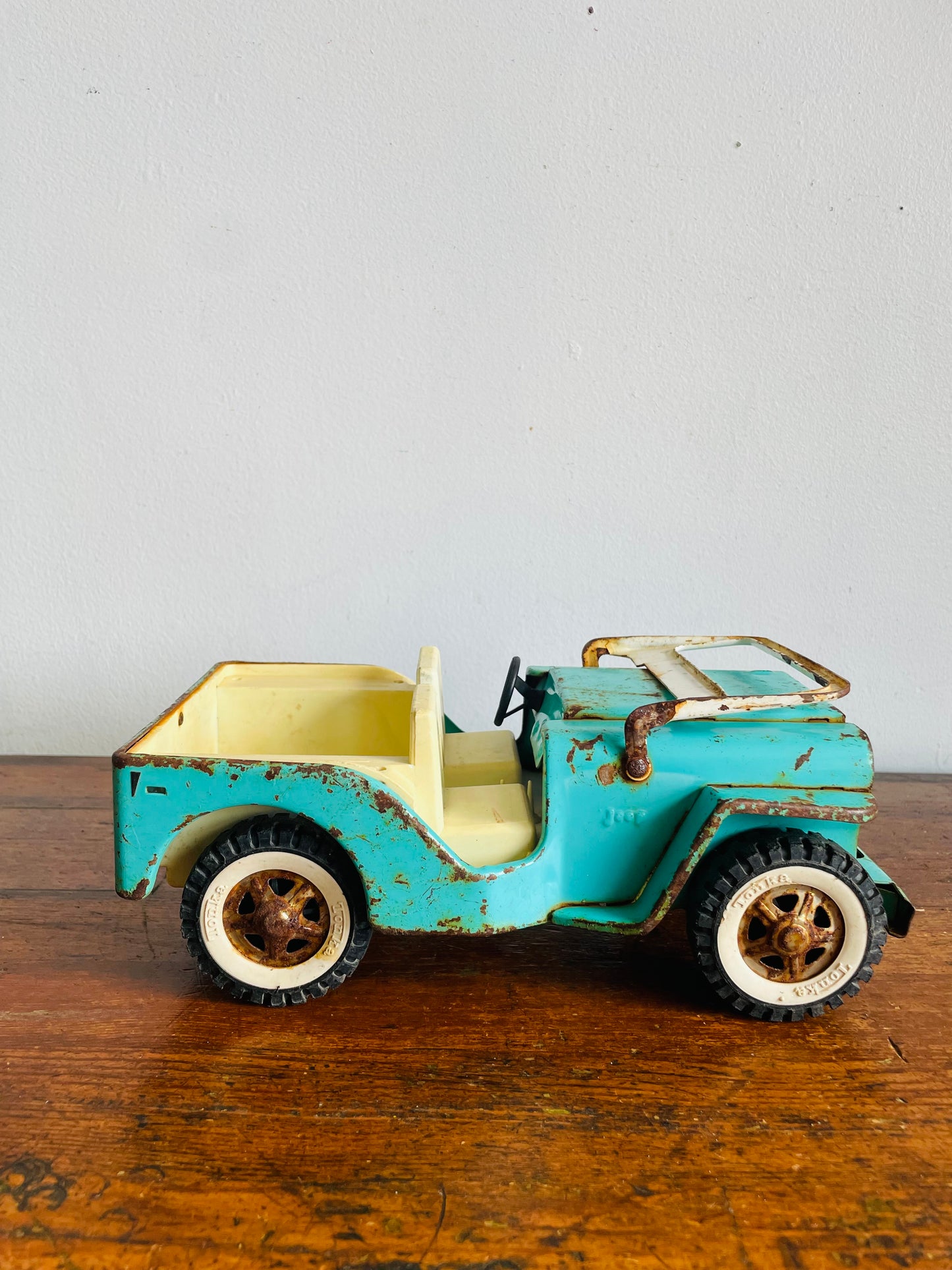 Vintage 1962 Tonka Jeep Dispatcher #200 Turquoise Metal Car - Made in Canada