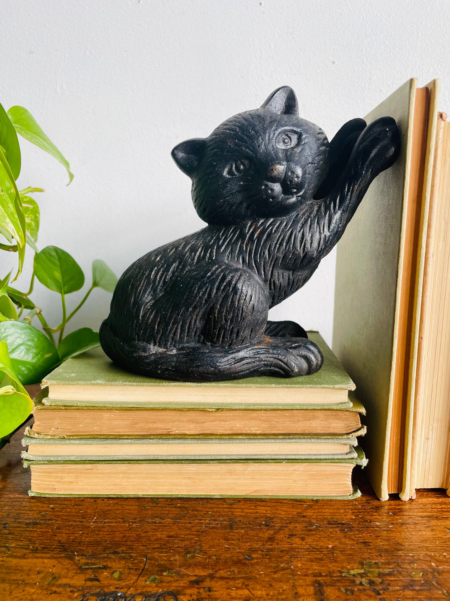 Vintage Very Solid & Heavy Cast Iron Playful Kitten Cat Doorstop or Bookend