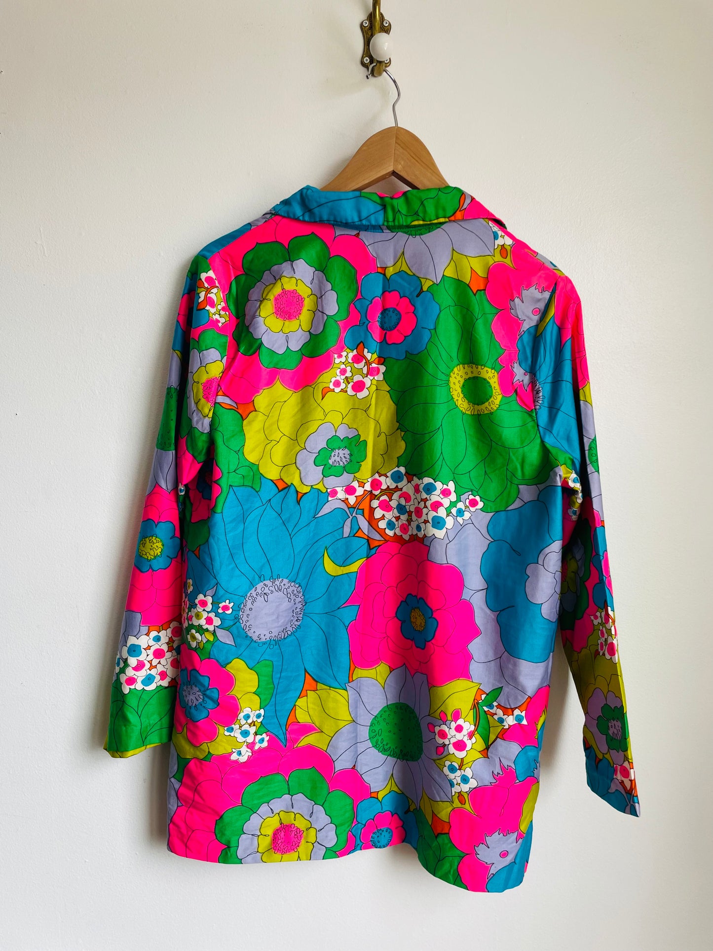 Super Groovy Flower Power Pedigree Montreal Button-Up Shirt - Perhaps Originally a Pyjama Shirt