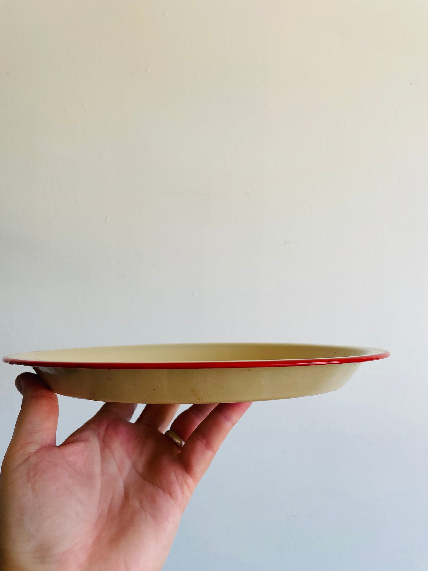 Cream Enamelware 9.75" Shallow Pie Dish or Rimmed Plate with Red Rim